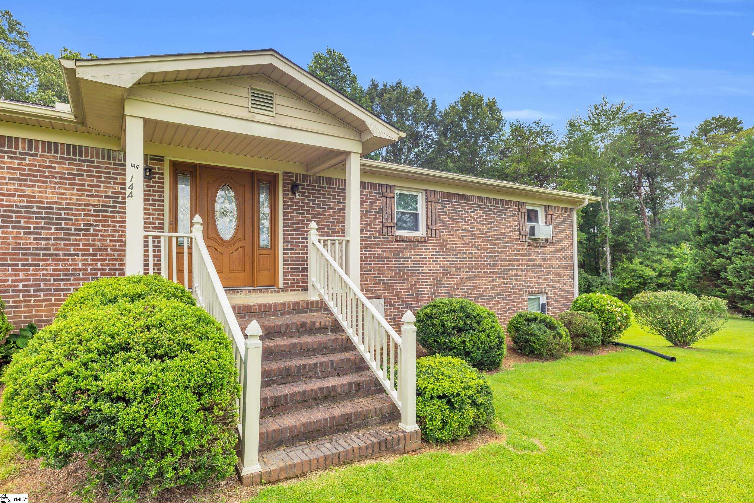 144 N Martin Road Easley, SC 29640