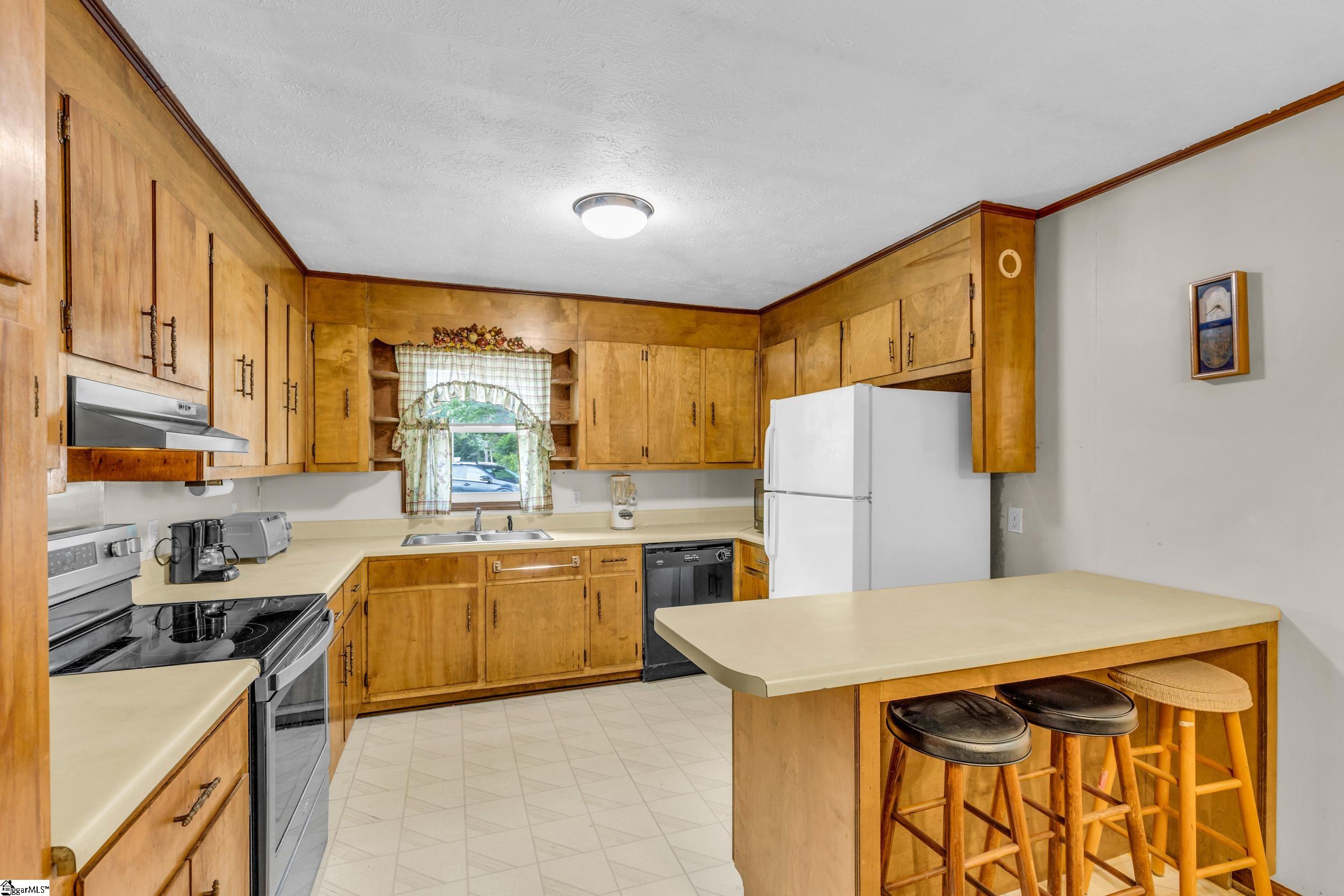 144 N Martin Road Easley, SC 29640
