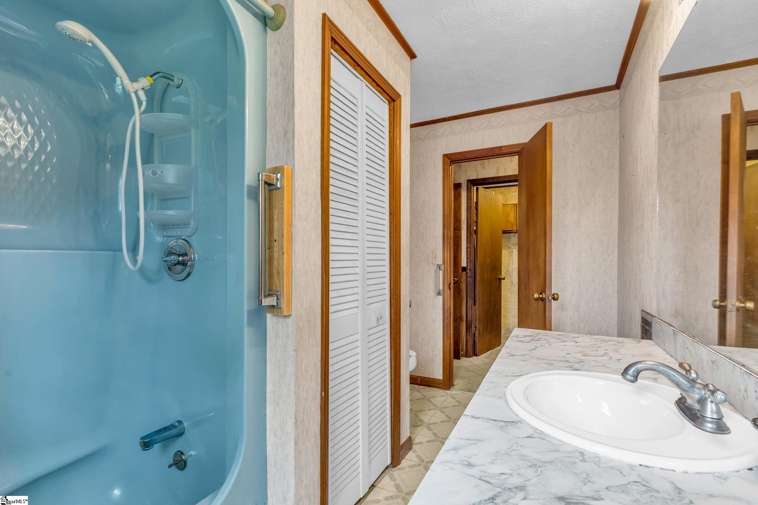 144 N Martin Road Easley, SC 29640
