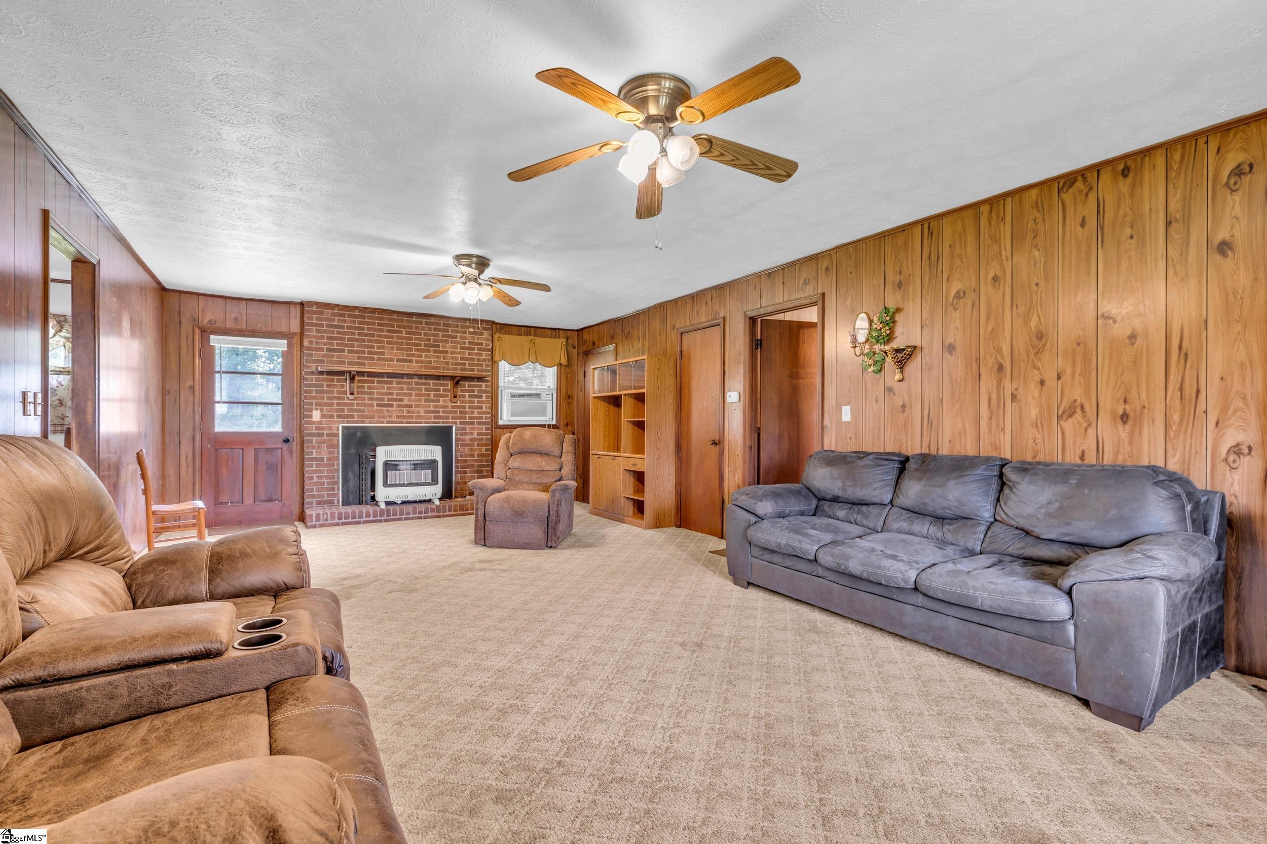 144 N Martin Road Easley, SC 29640
