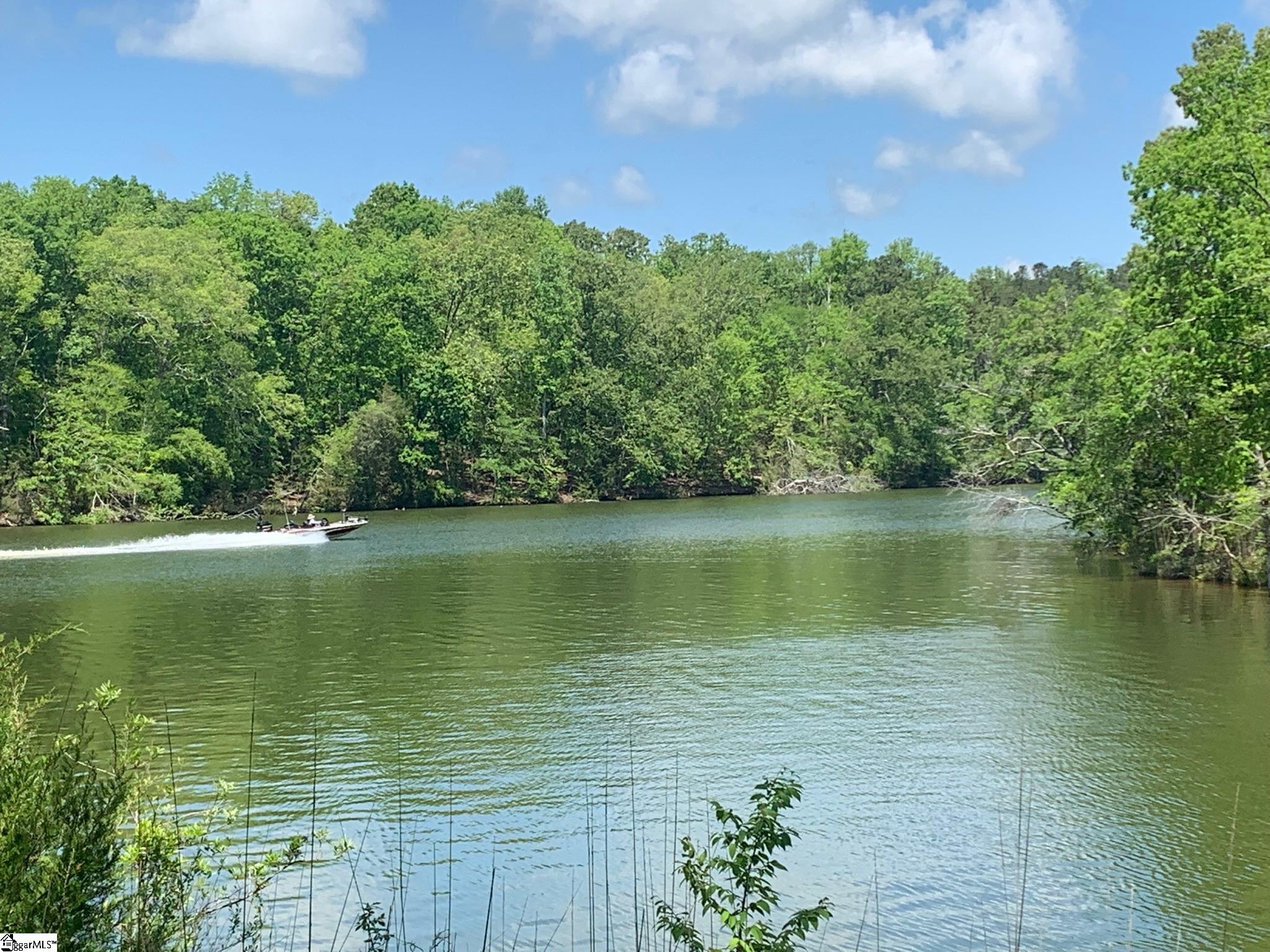 1071 Ricketson Road Iva, SC 29655