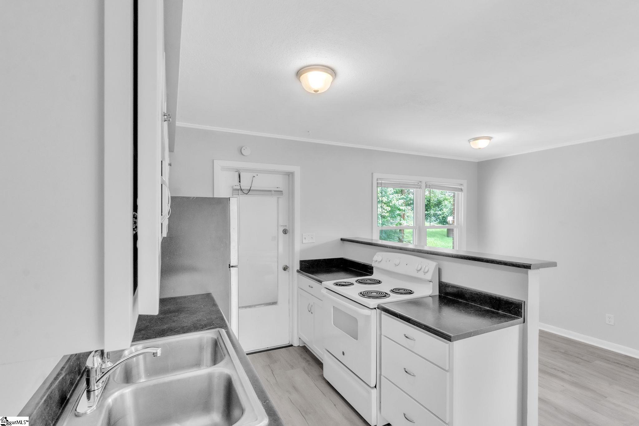 172 Old Petrie Road Spartanburg, SC 29302