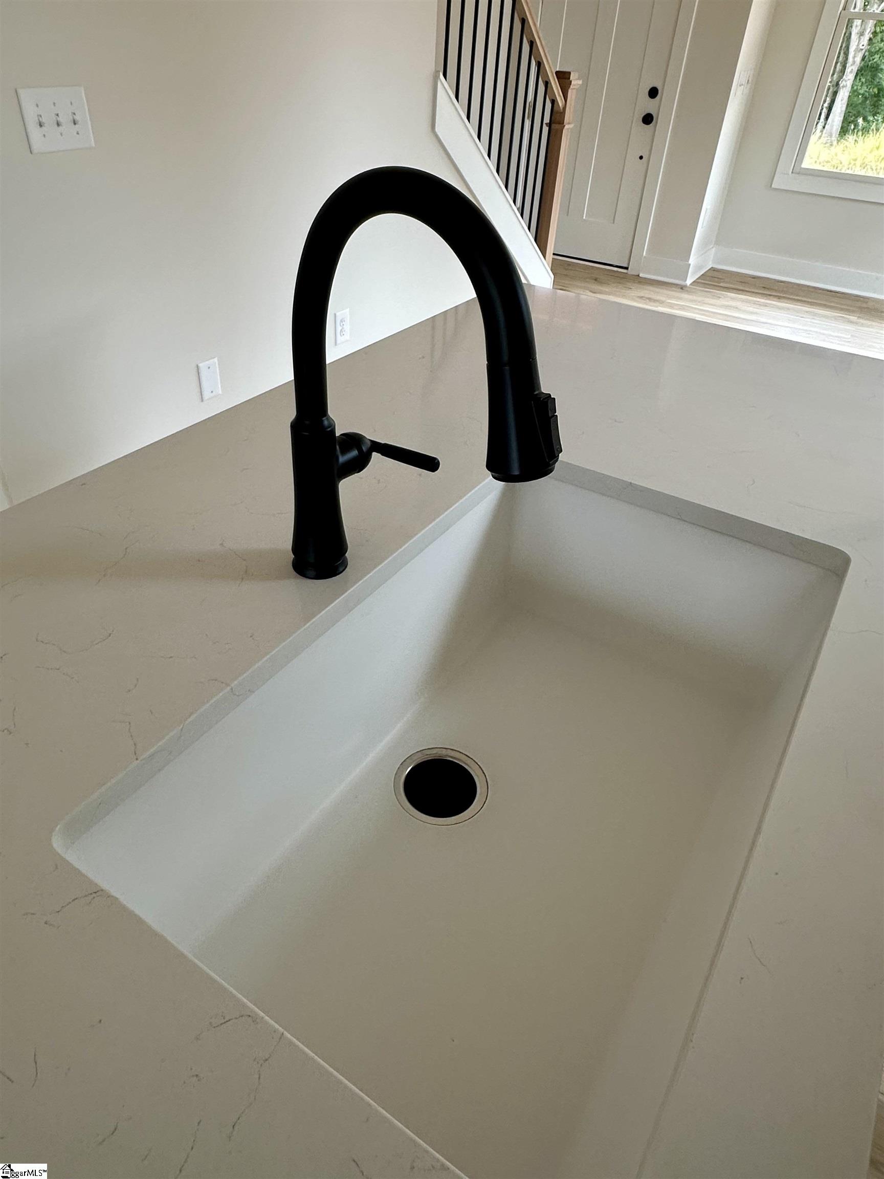 9 Hawthorne Lane UNIT Unit 105 Greenville, SC 29605