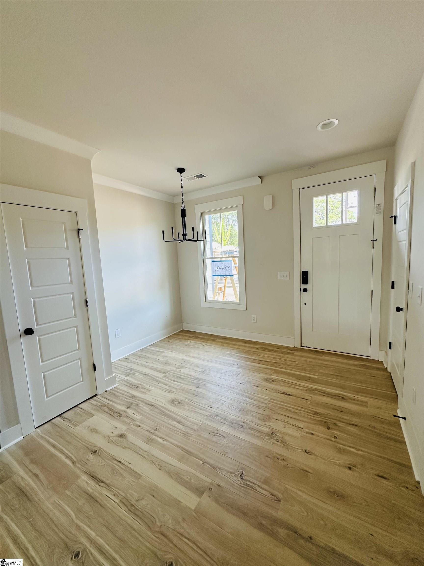9 Hawthorne Lane UNIT Unit 103 Greenville, SC 29605