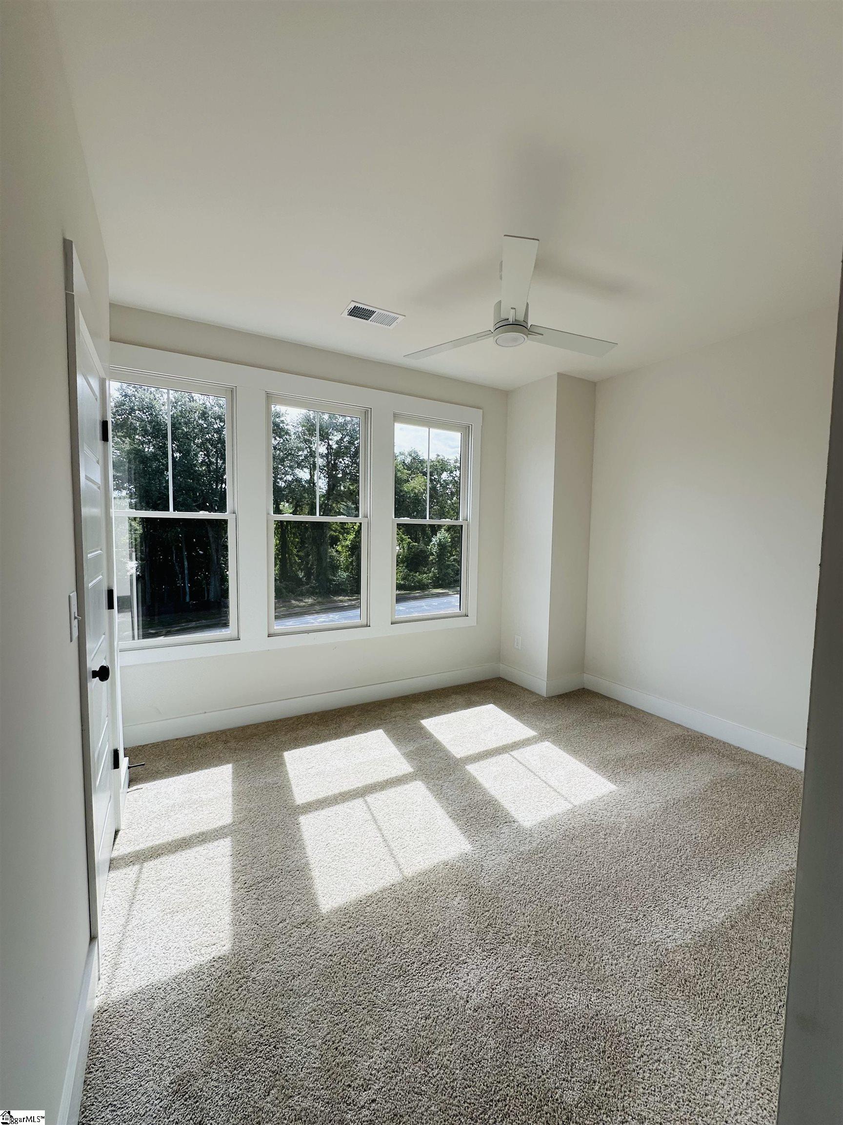 9 Hawthorne Lane UNIT Unit 103 Greenville, SC 29605