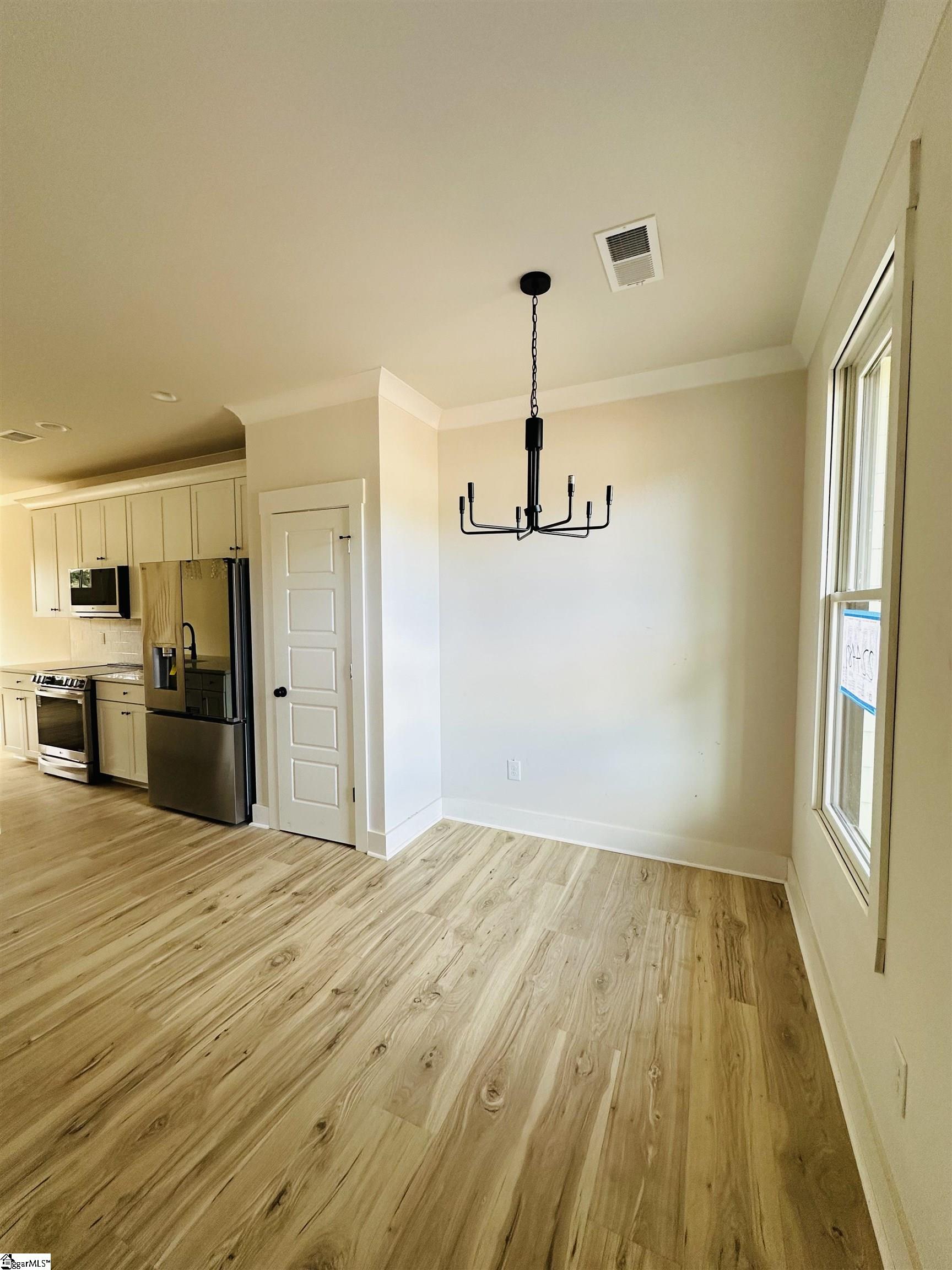 9 Hawthorne Lane UNIT Unit 103 Greenville, SC 29605