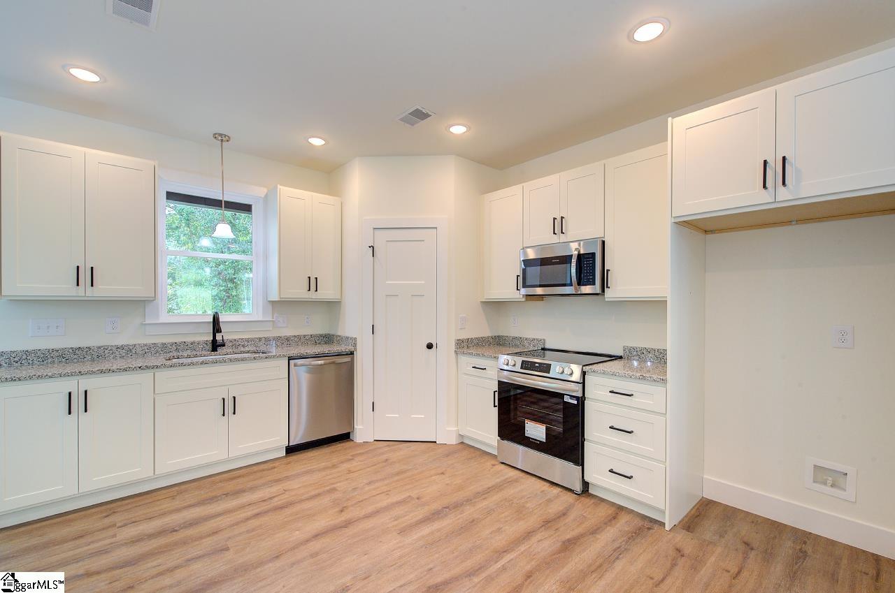 226 Cowan Court Greenville, SC 29607