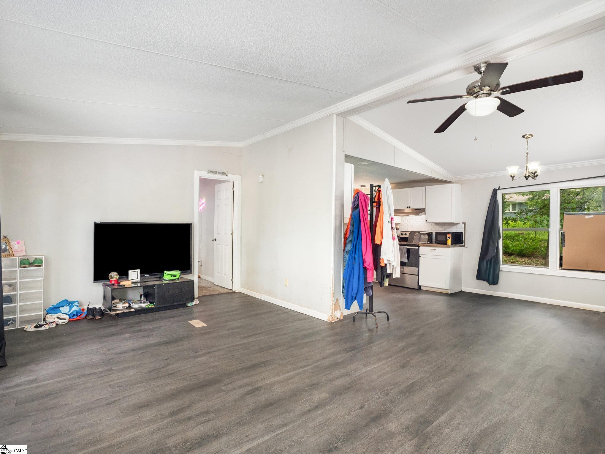 113 Tate Drive Anderson, SC 29626