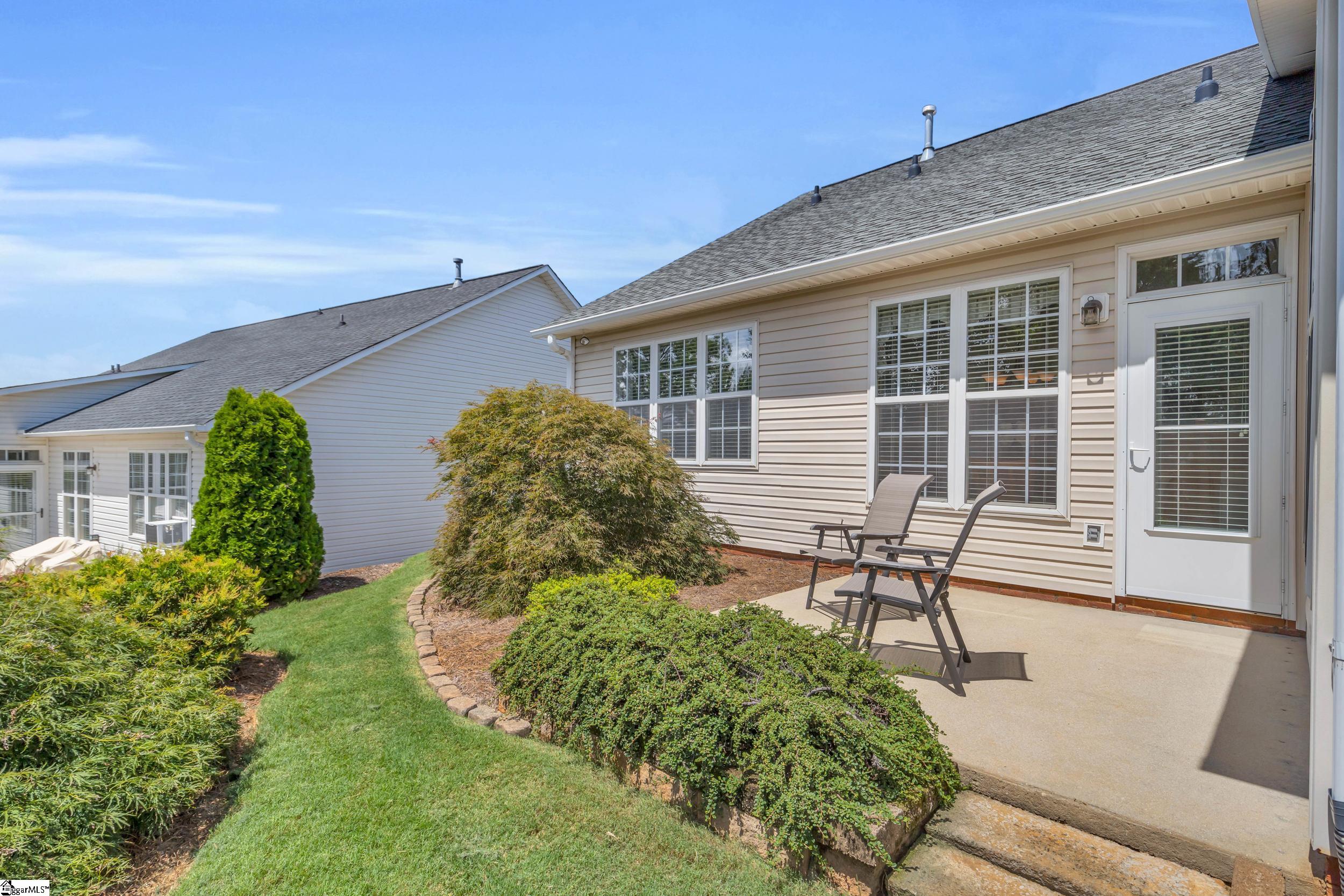 3 Meadowlands Way Greenville, SC 29615
