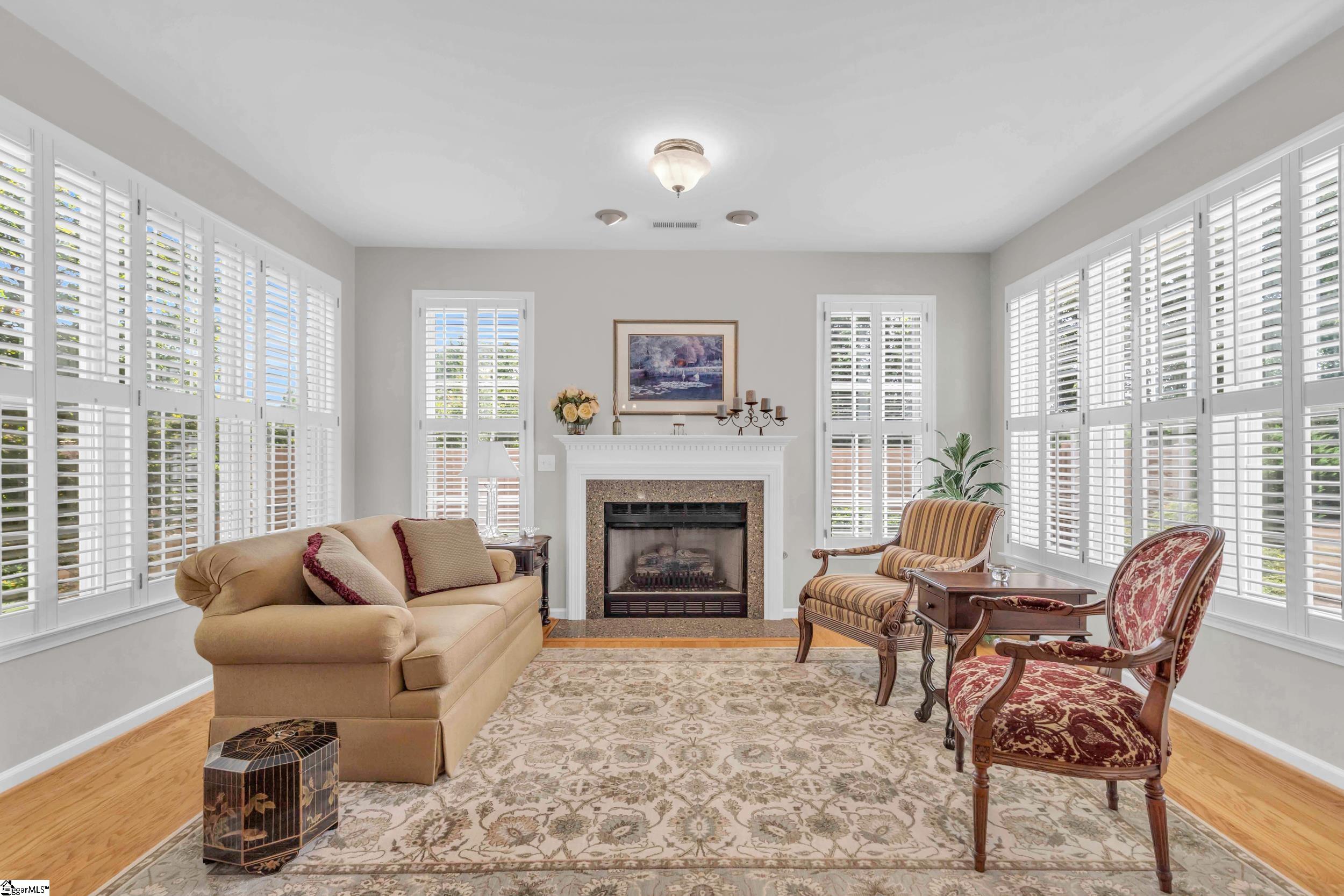 3 Meadowlands Way Greenville, SC 29615