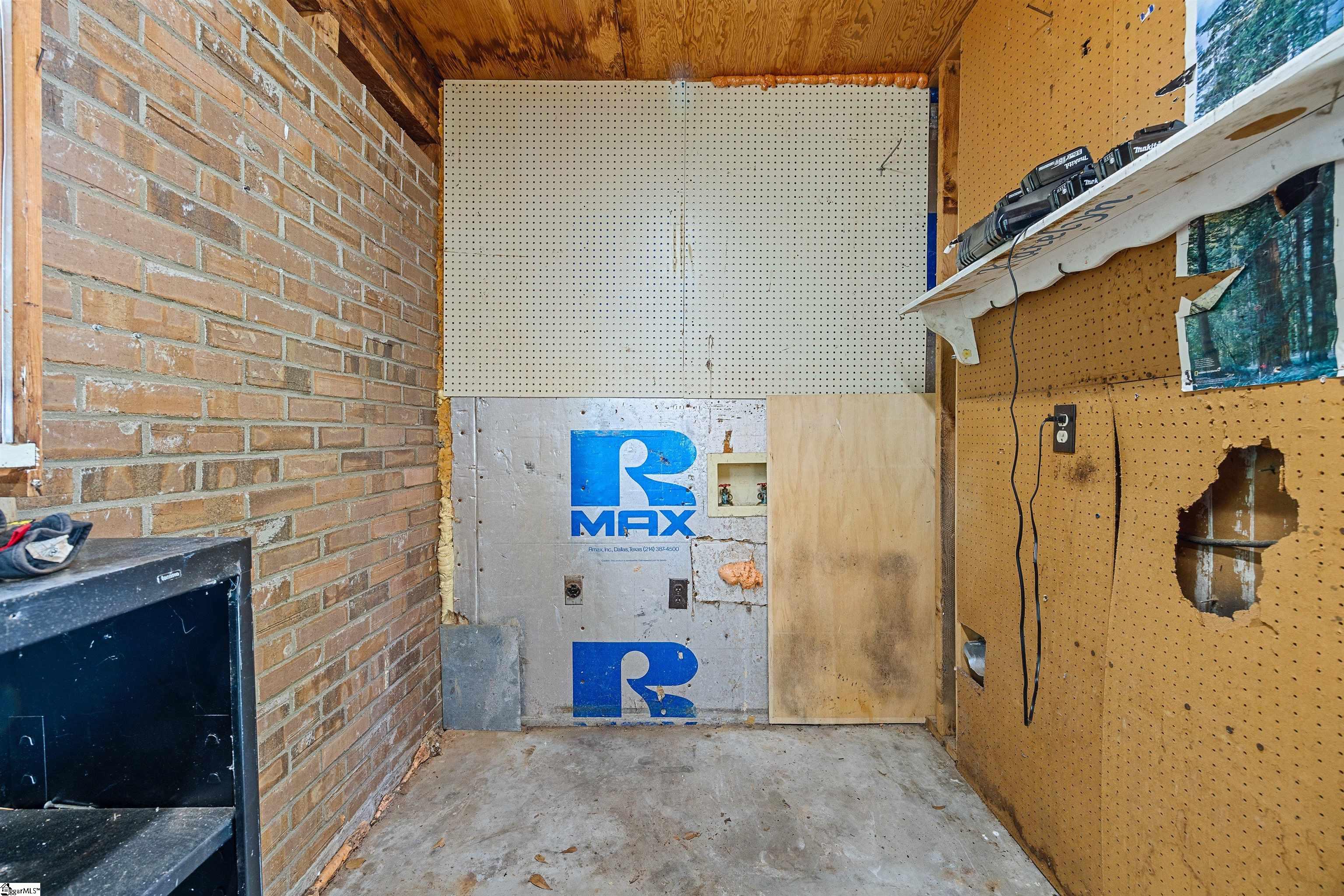 100 Eisenhower Street Easley, SC 29642