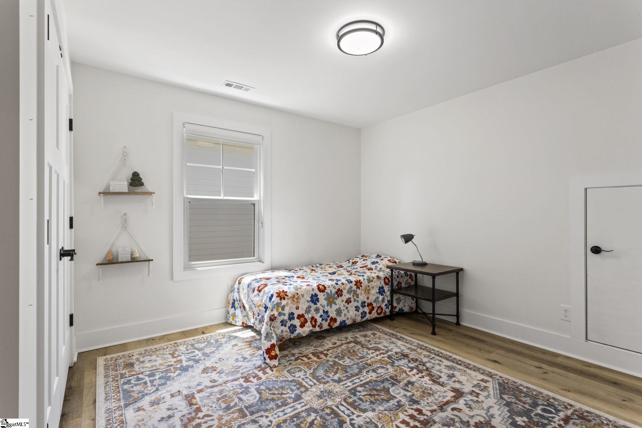 28 N Vance Street Greenville, SC 29611