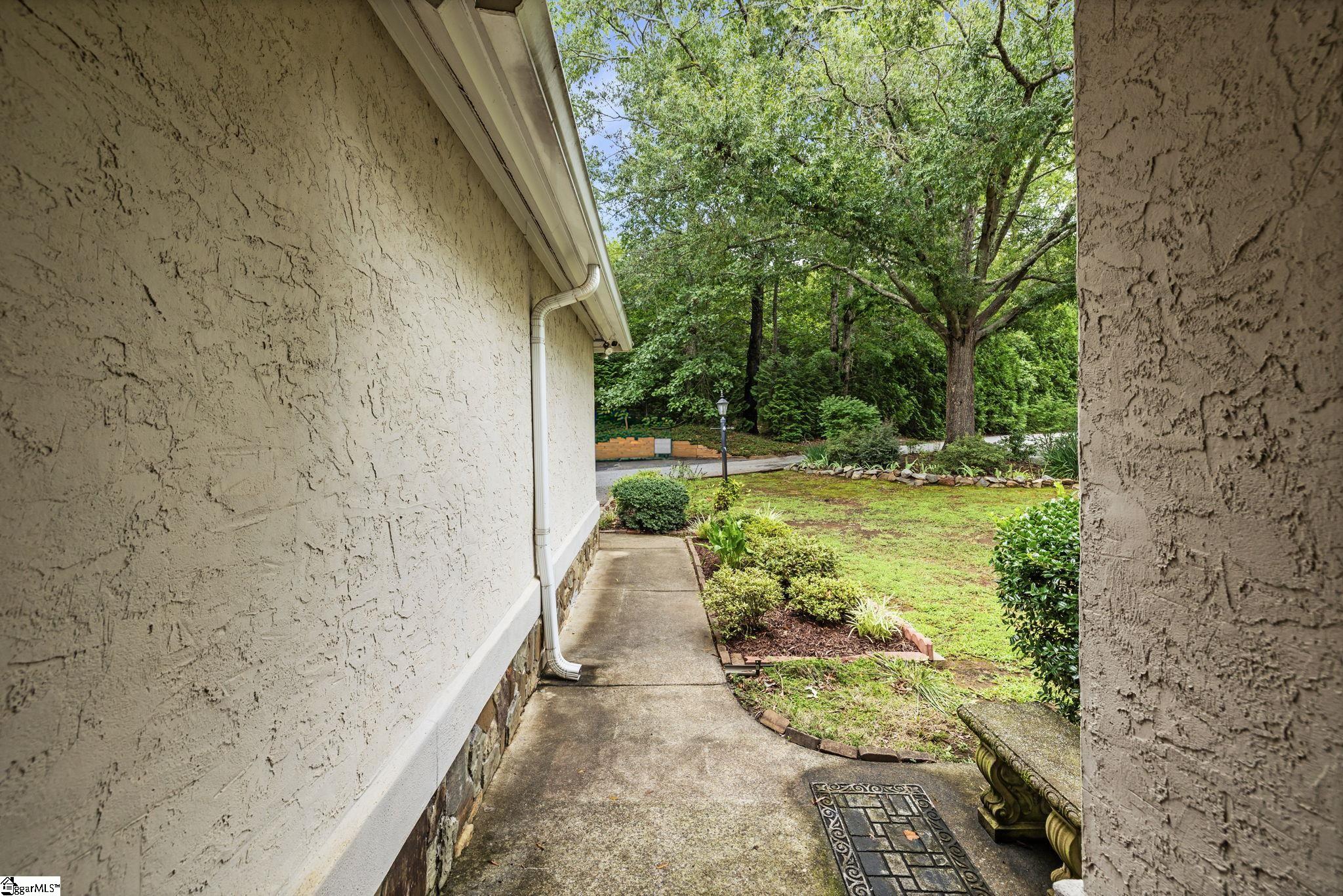 7 15th Vantage Campobello, SC 29322