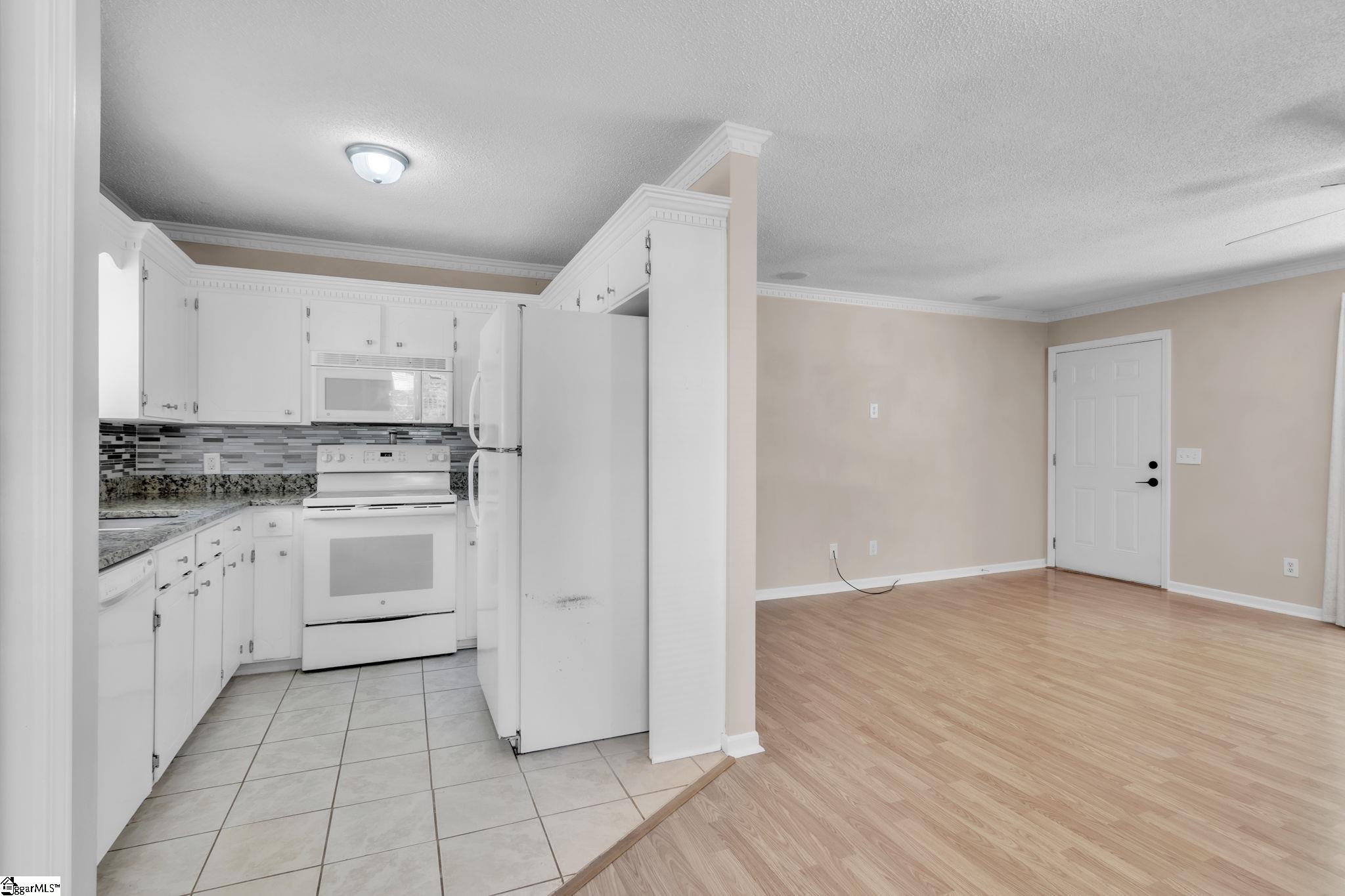 110 Nottingham Lane Easley, SC 29640