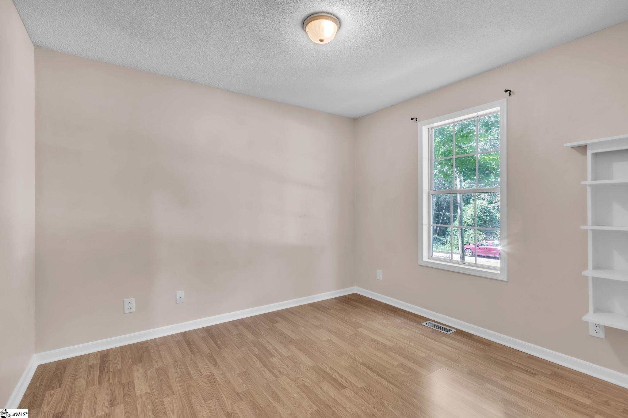 110 Nottingham Lane Easley, SC 29640