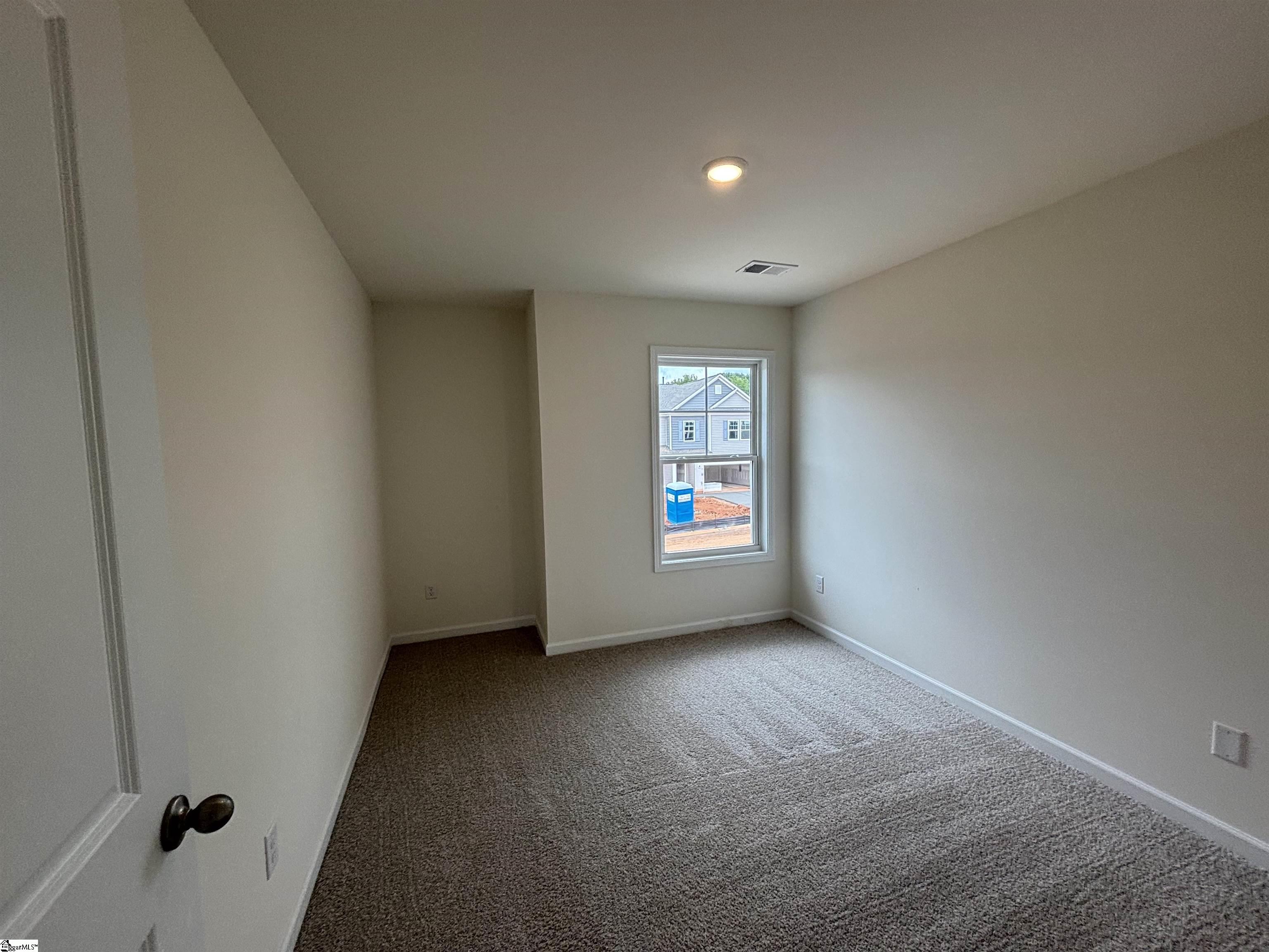 2033 Halton Oaks Drive Spartanburg, SC 29303