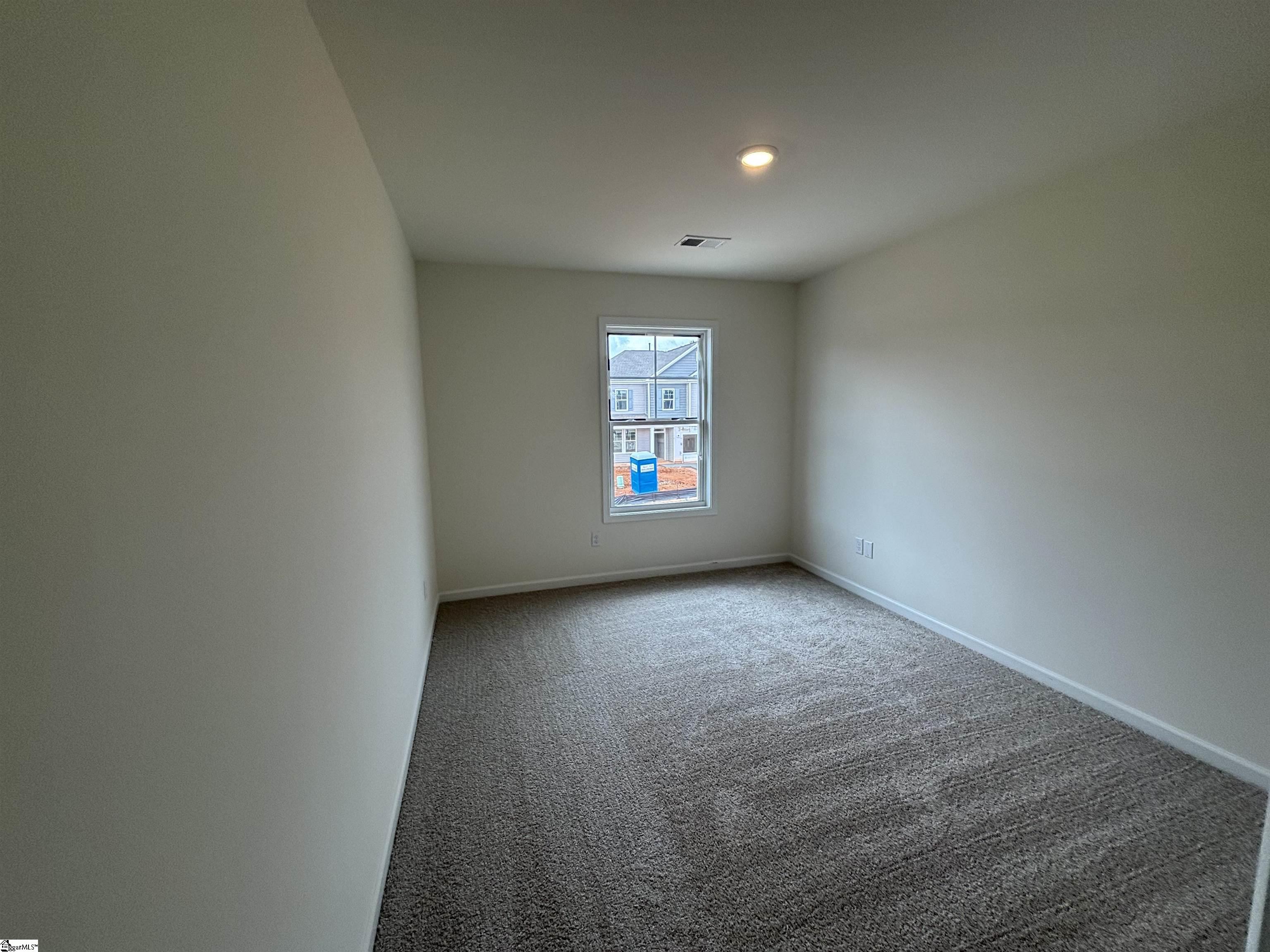 2033 Halton Oaks Drive Spartanburg, SC 29303