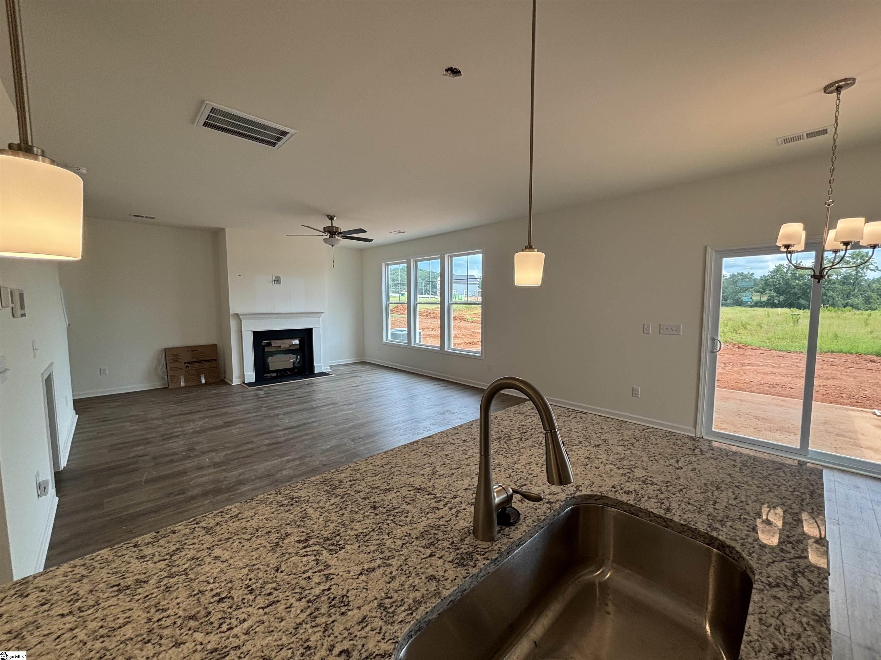 2033 Halton Oaks Drive Spartanburg, SC 29303