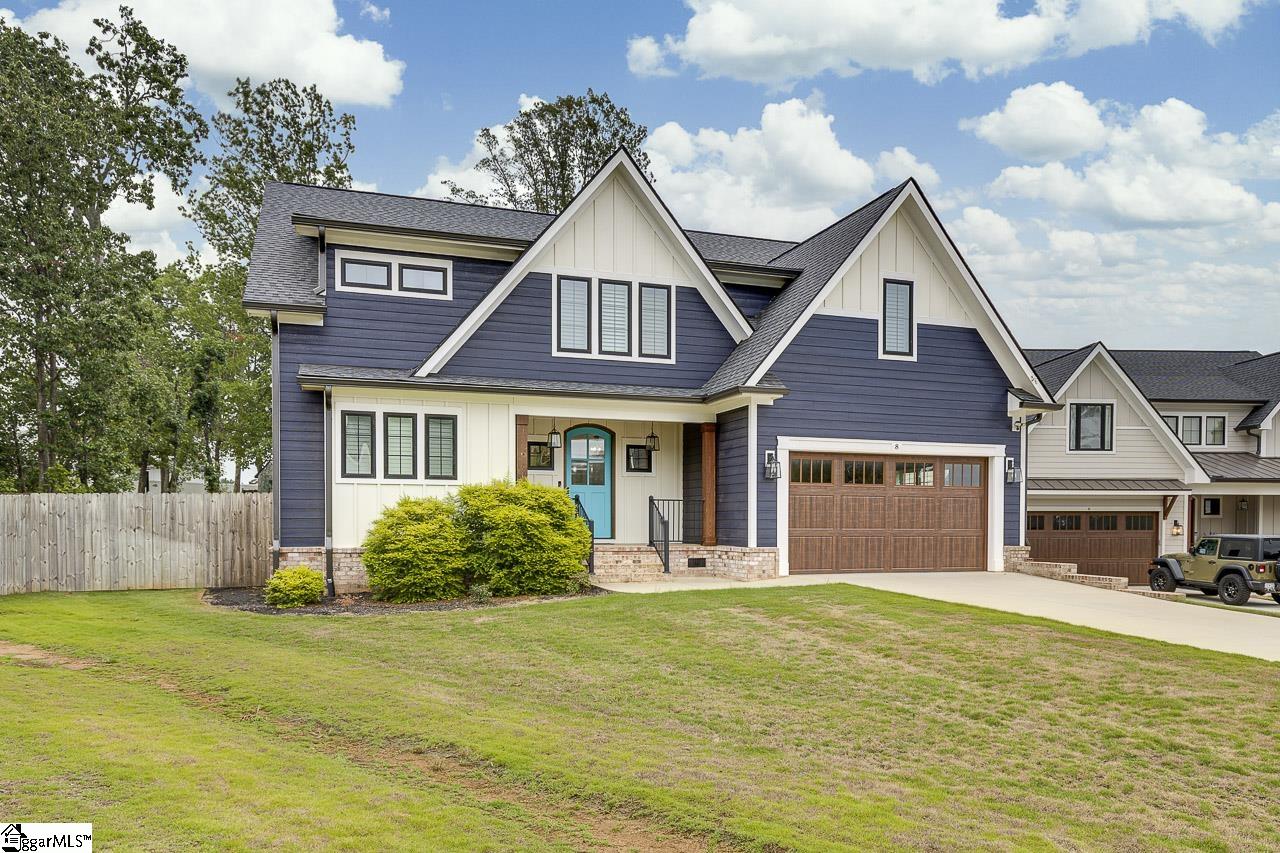 8 Angelo Court Greenville, SC 29607