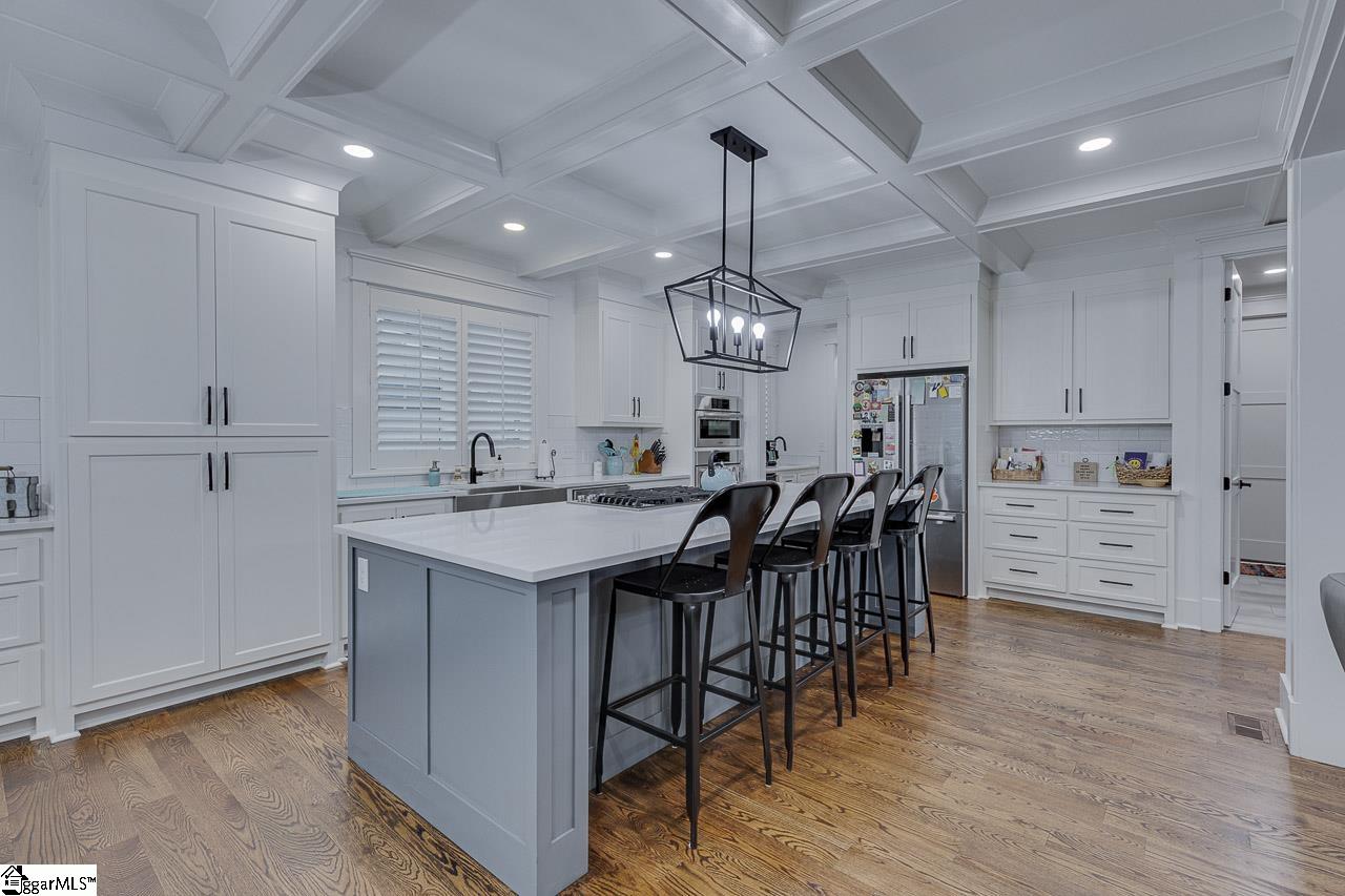 8 Angelo Court Greenville, SC 29607
