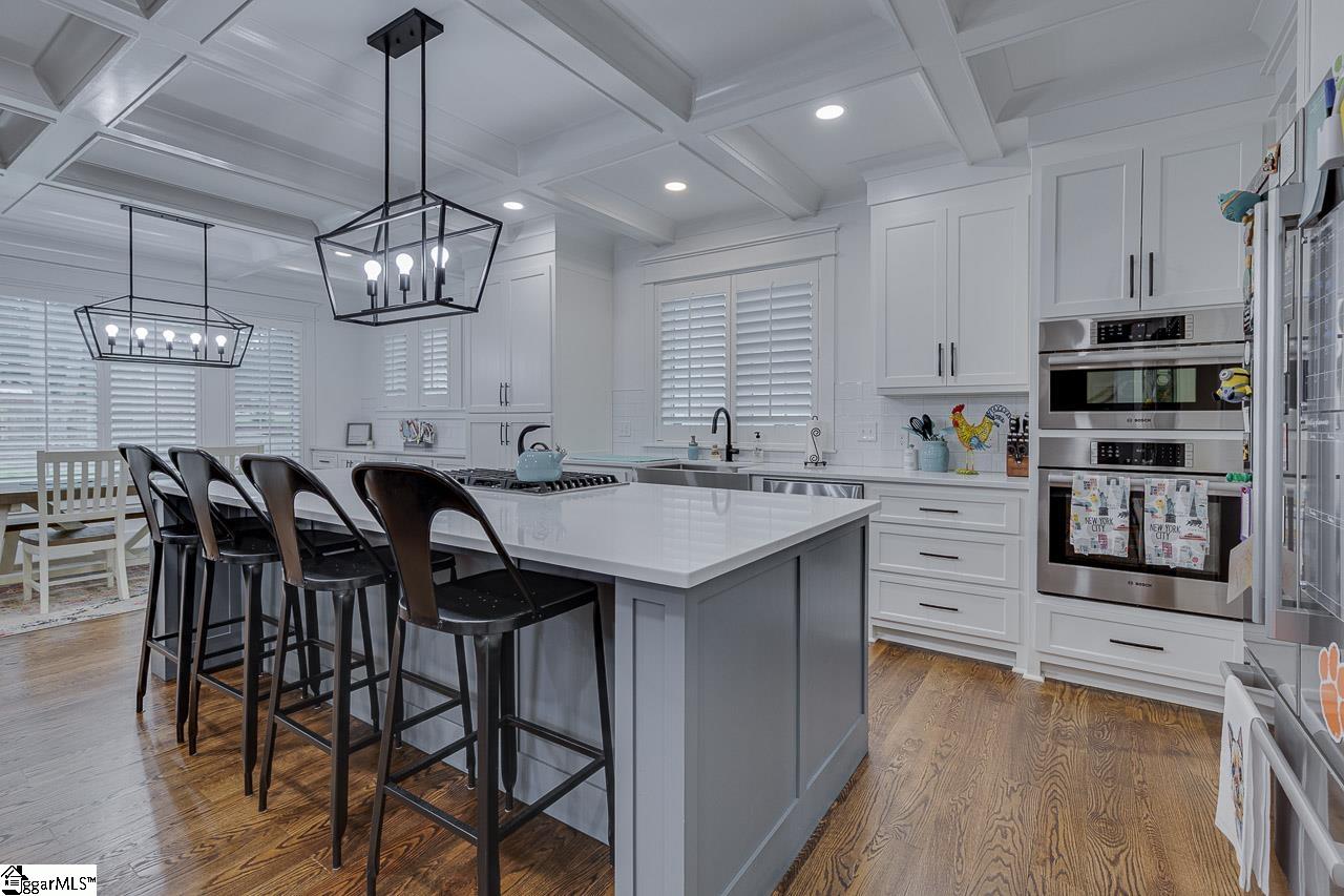 8 Angelo Court Greenville, SC 29607