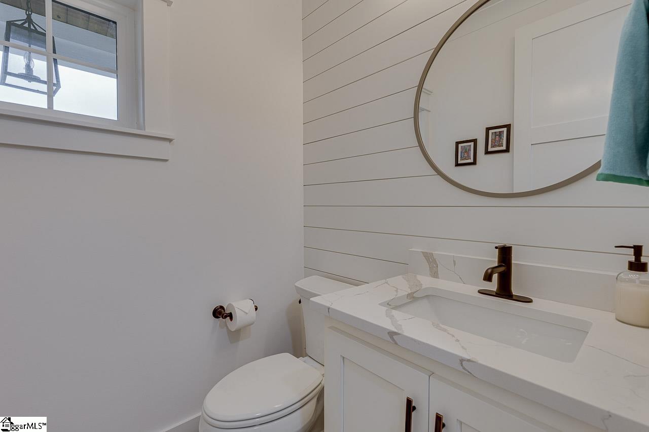 8 Angelo Court Greenville, SC 29607