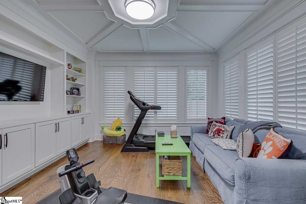 8 Angelo Court Greenville, SC 29607