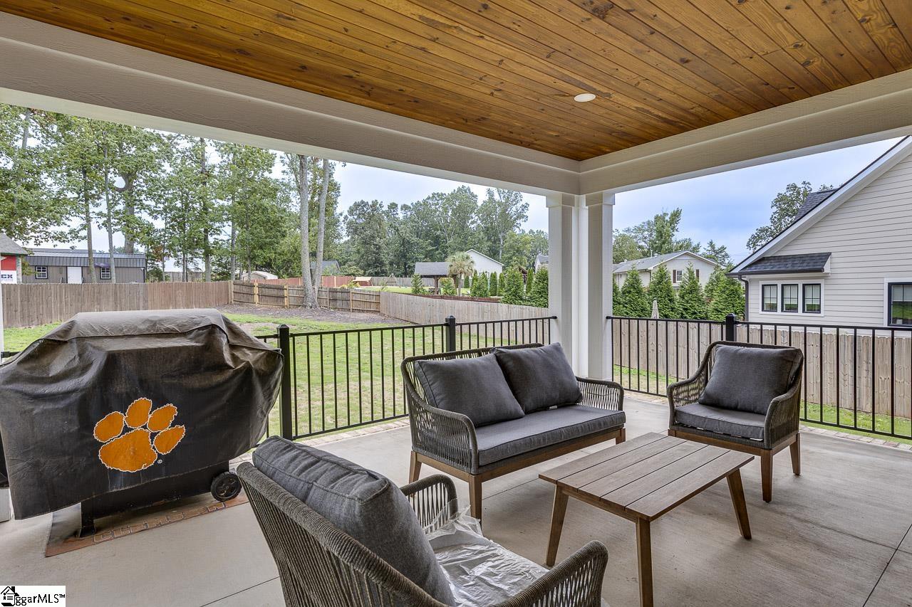 8 Angelo Court Greenville, SC 29607