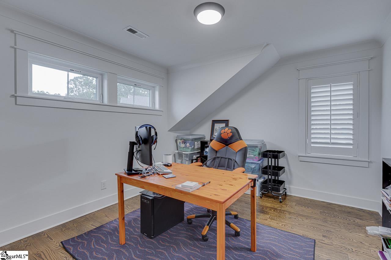 8 Angelo Court Greenville, SC 29607