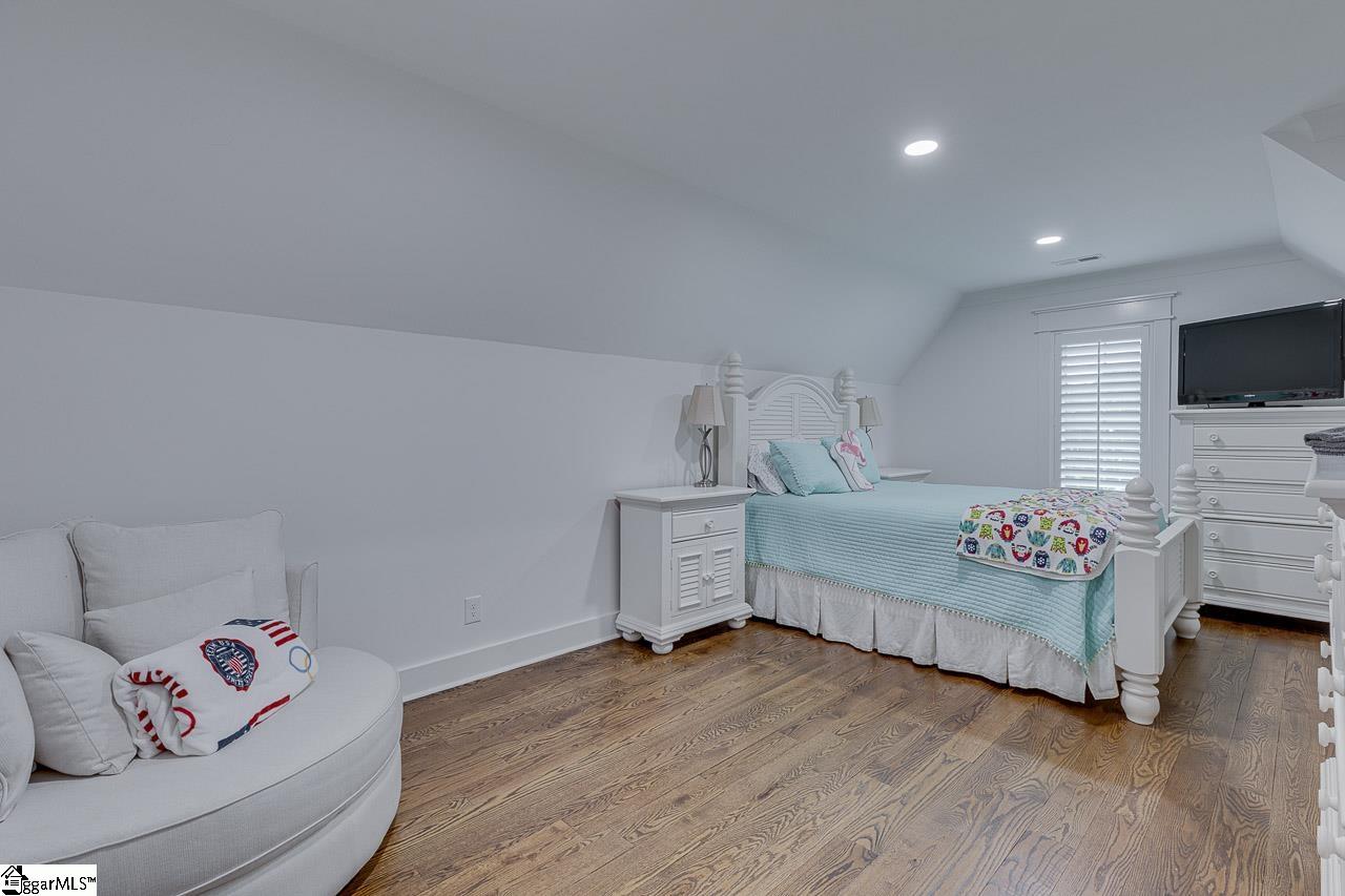 8 Angelo Court Greenville, SC 29607