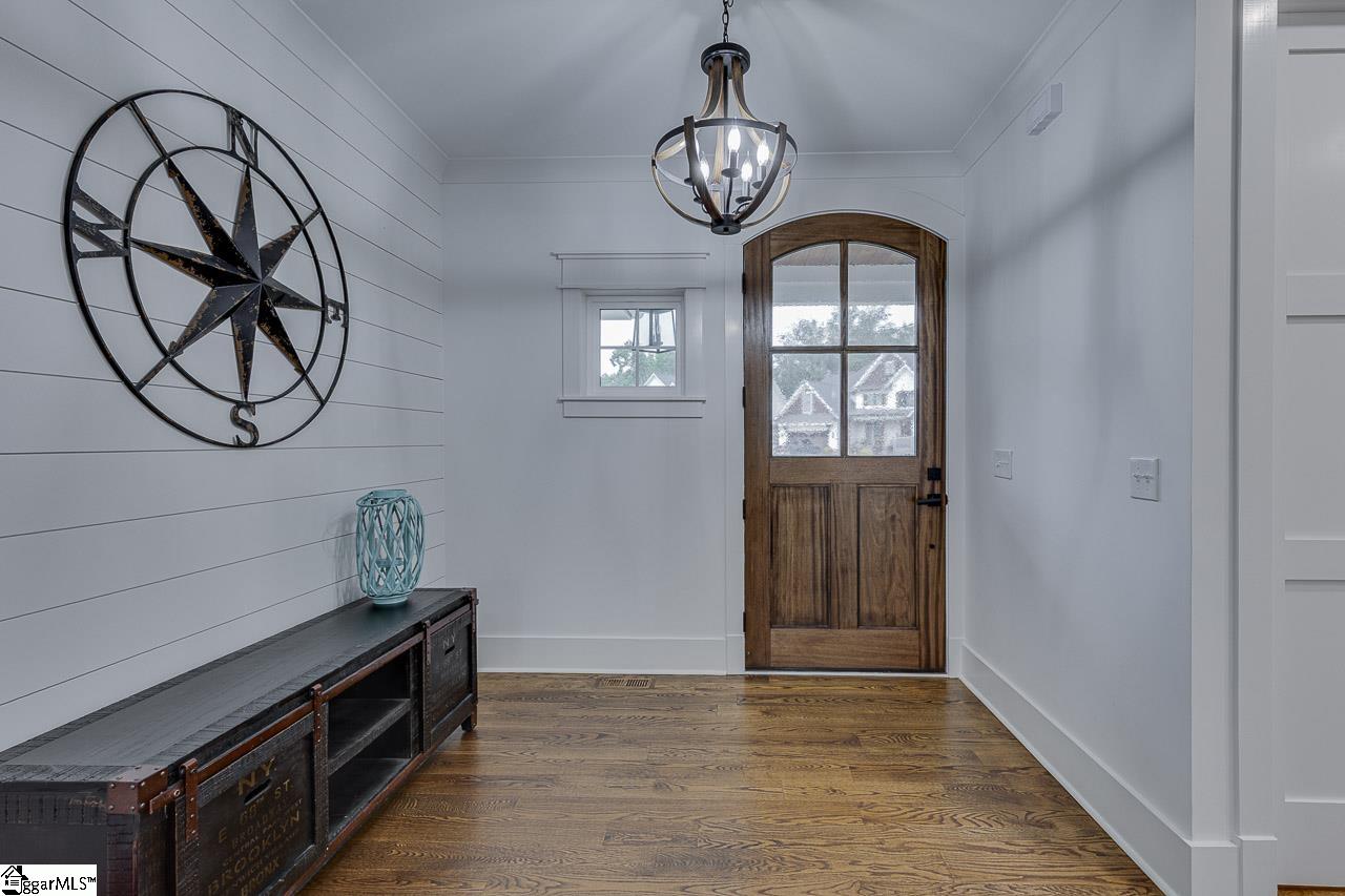 8 Angelo Court Greenville, SC 29607