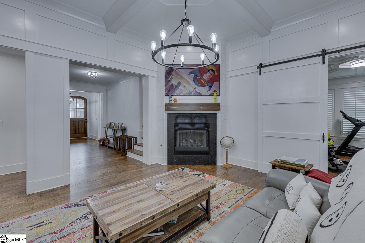 8 Angelo Court Greenville, SC 29607