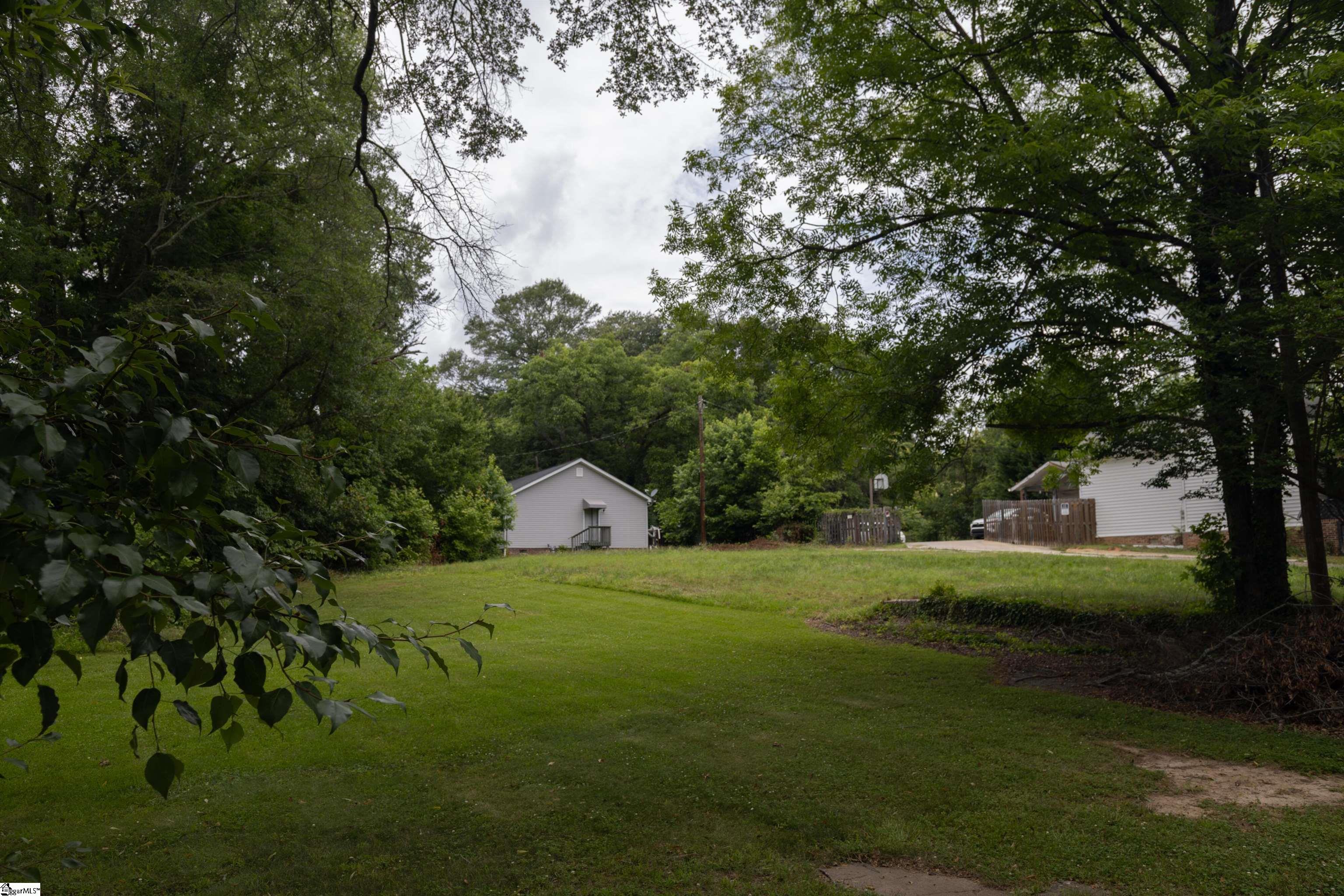 305 N Maple Street Simpsonville, SC 29681