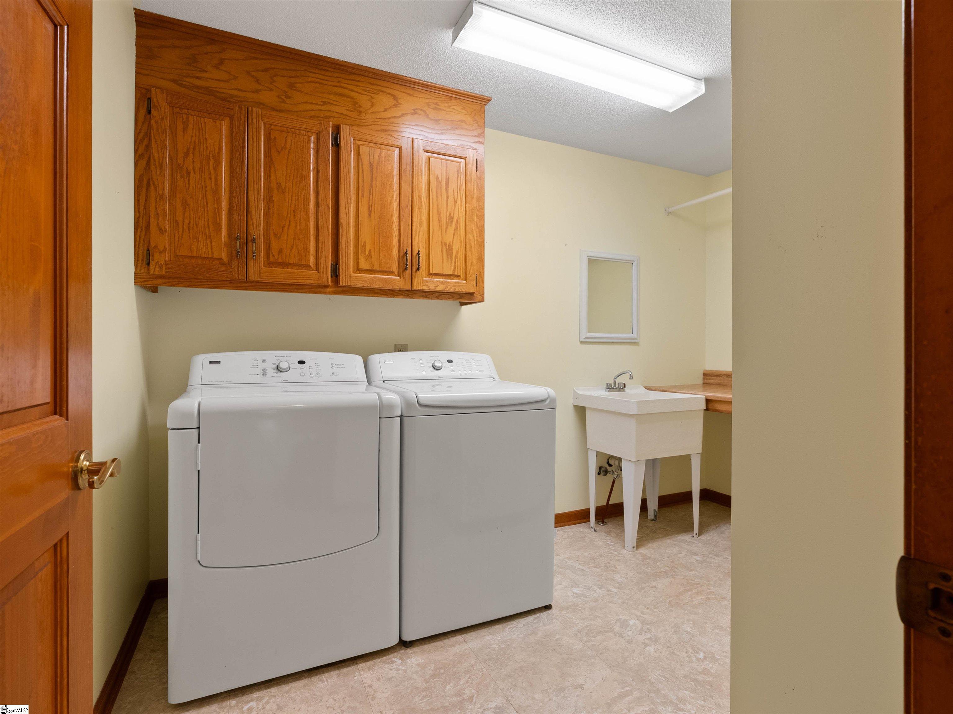 621 Oak Pointe Court Greenville, SC 29615