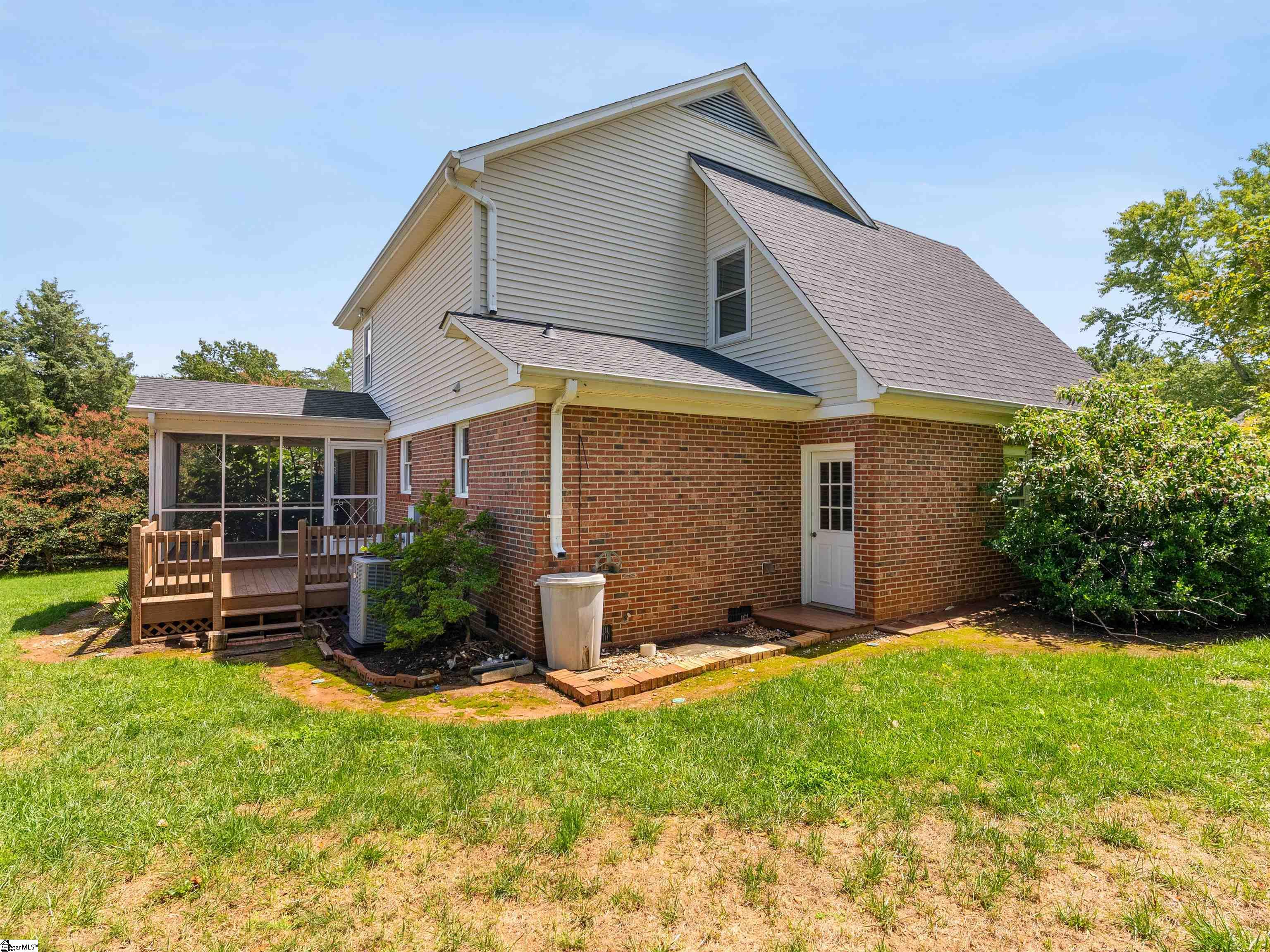 621 Oak Pointe Court Greenville, SC 29615