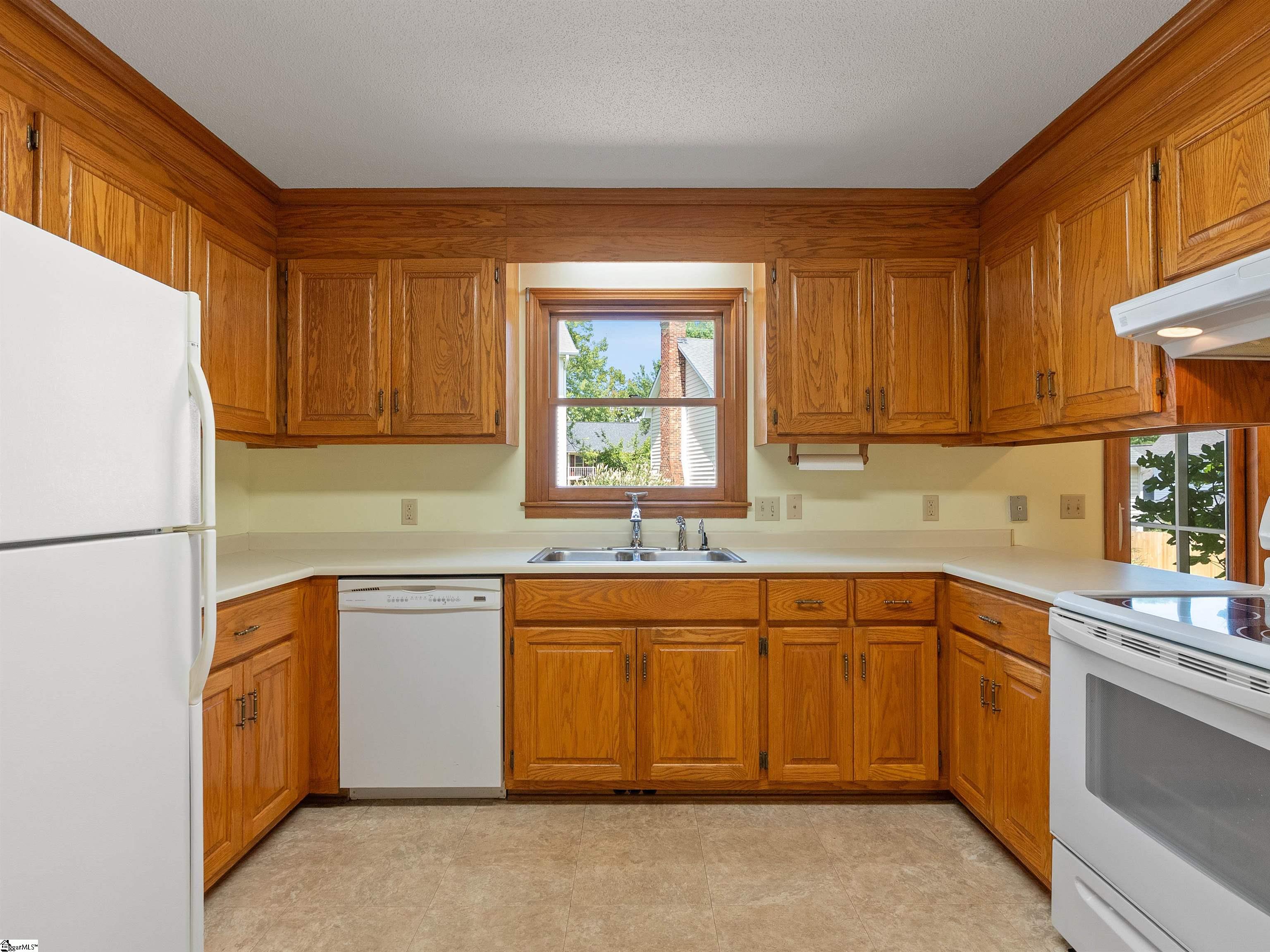 621 Oak Pointe Court Greenville, SC 29615