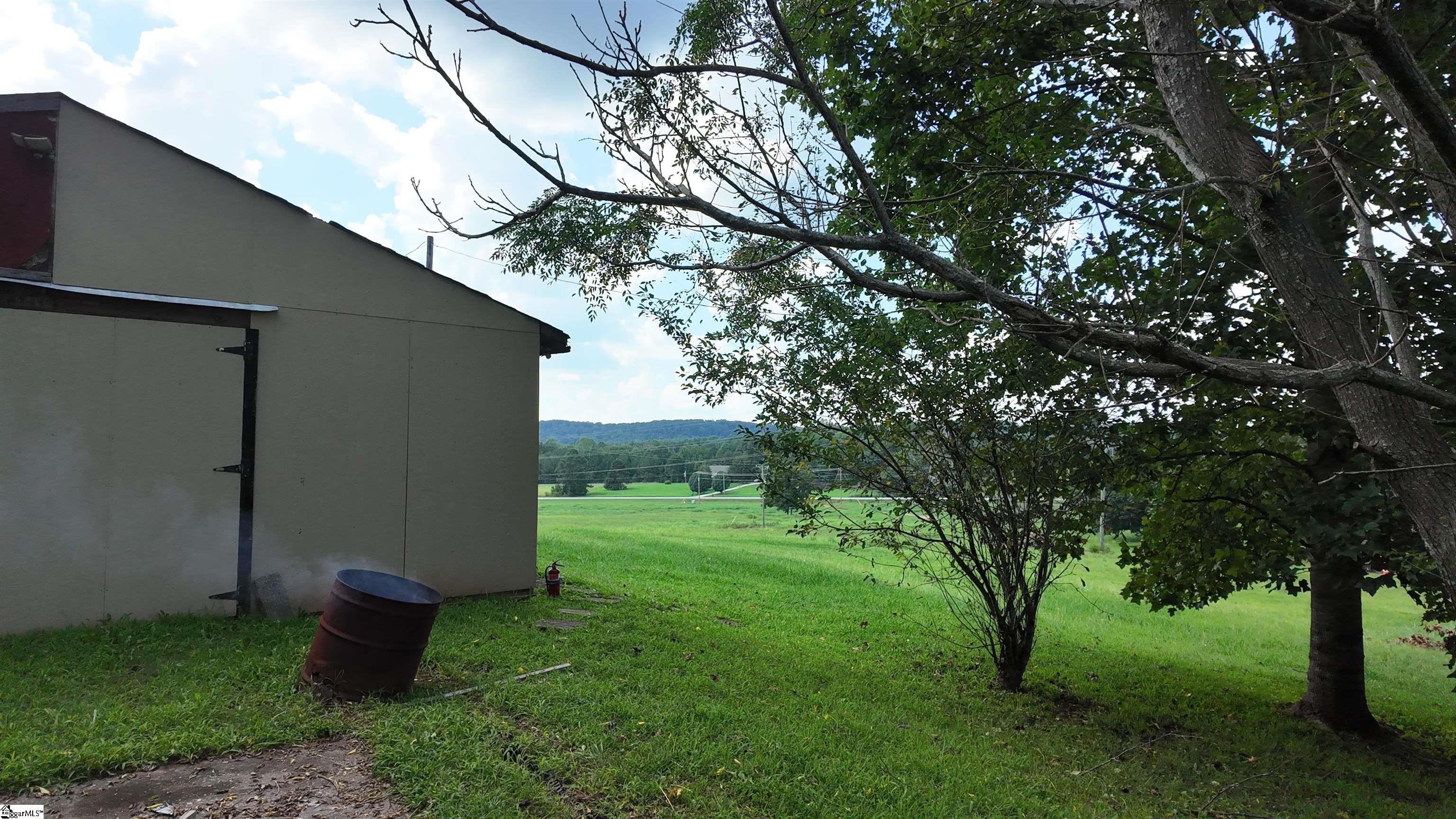 335 Eds Road Blacksburg, SC 29702-839