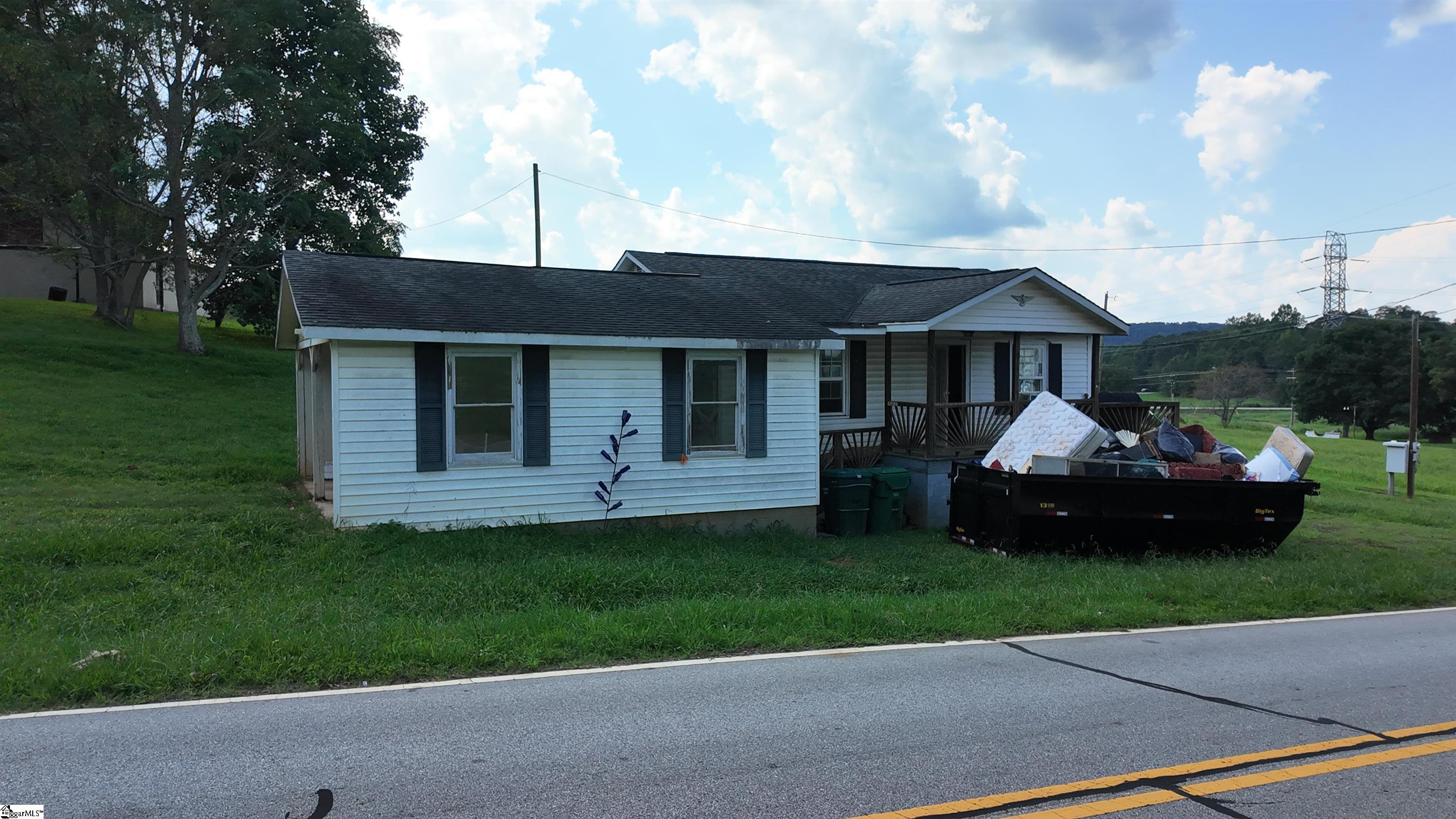 335 Eds Road Blacksburg, SC 29702-839