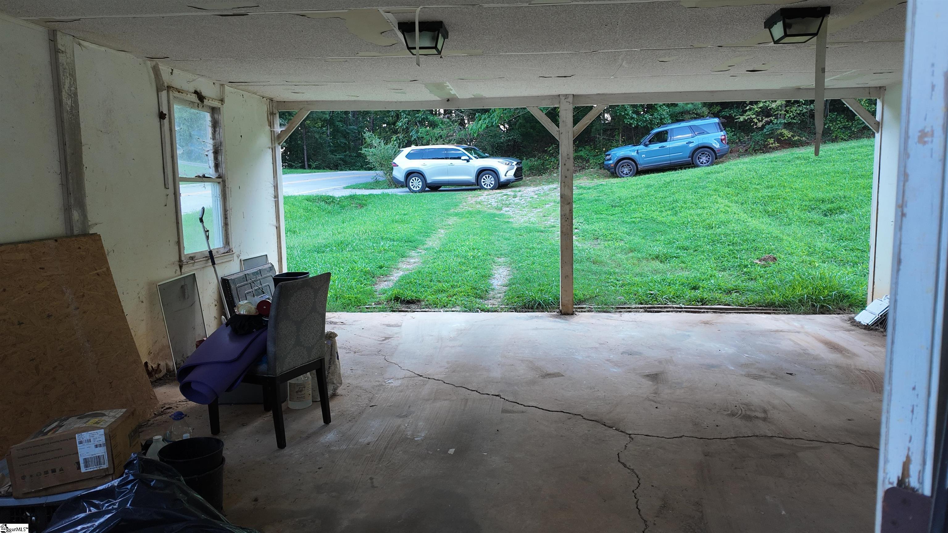 335 Eds Road Blacksburg, SC 29702-839