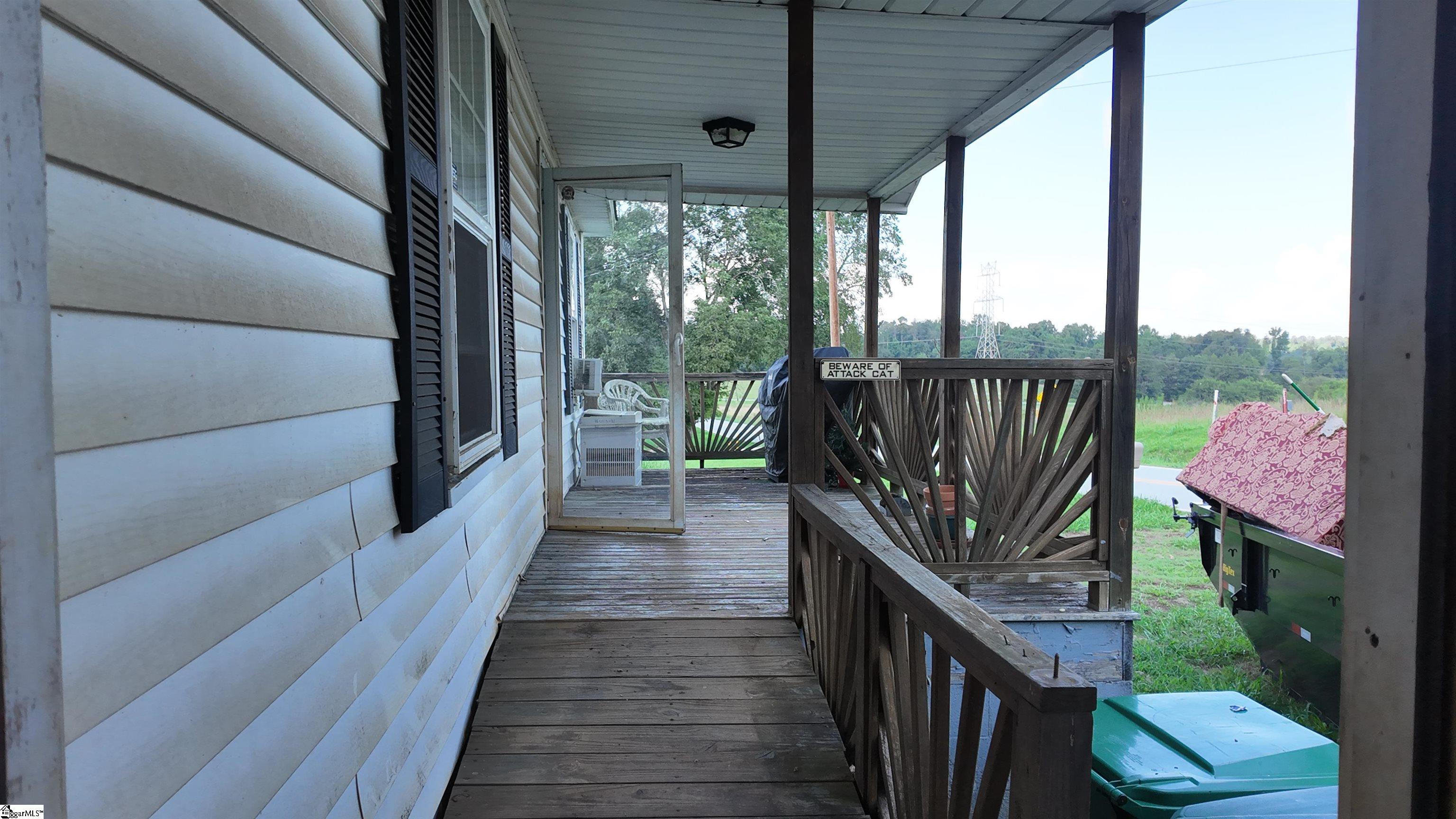 335 Eds Road Blacksburg, SC 29702-839