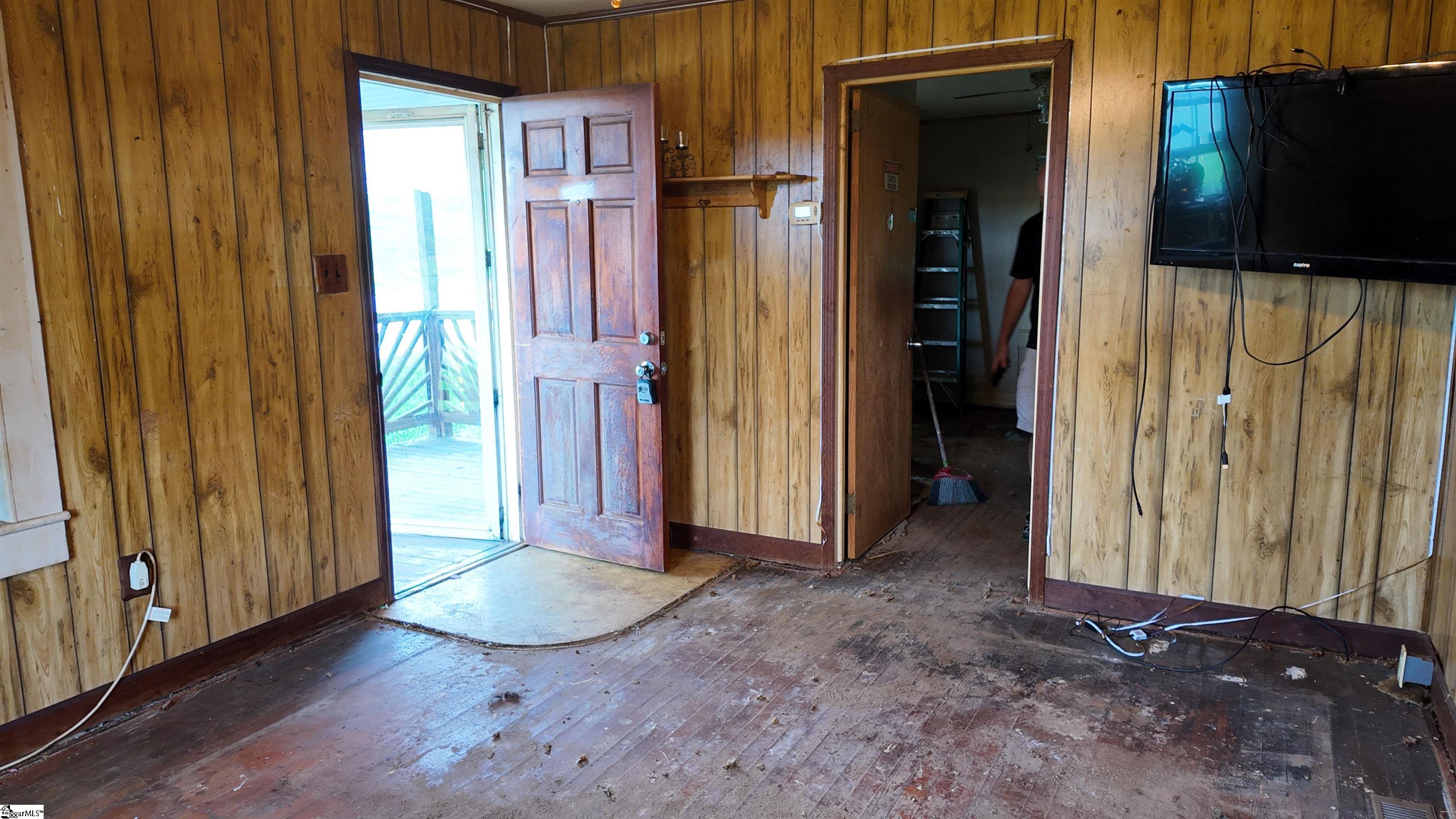 335 Eds Road Blacksburg, SC 29702-839