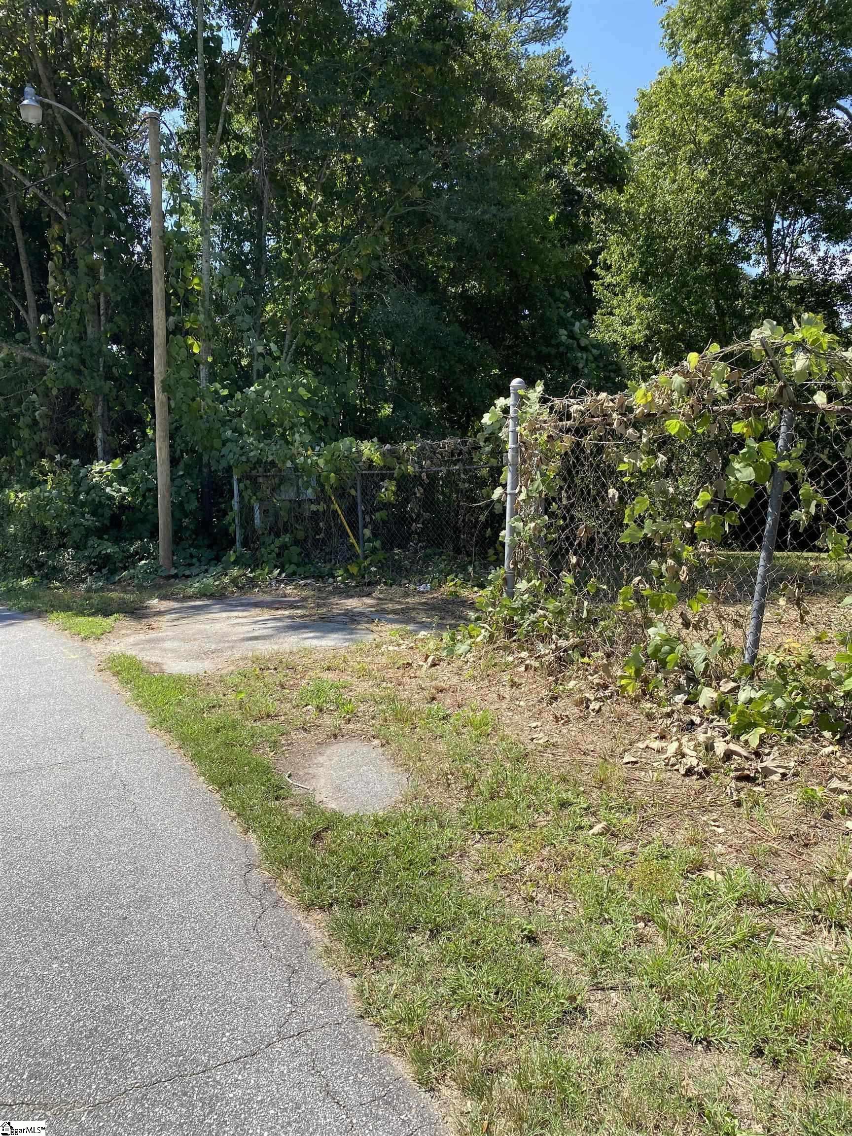 215 Crane Street Liberty, SC 29657