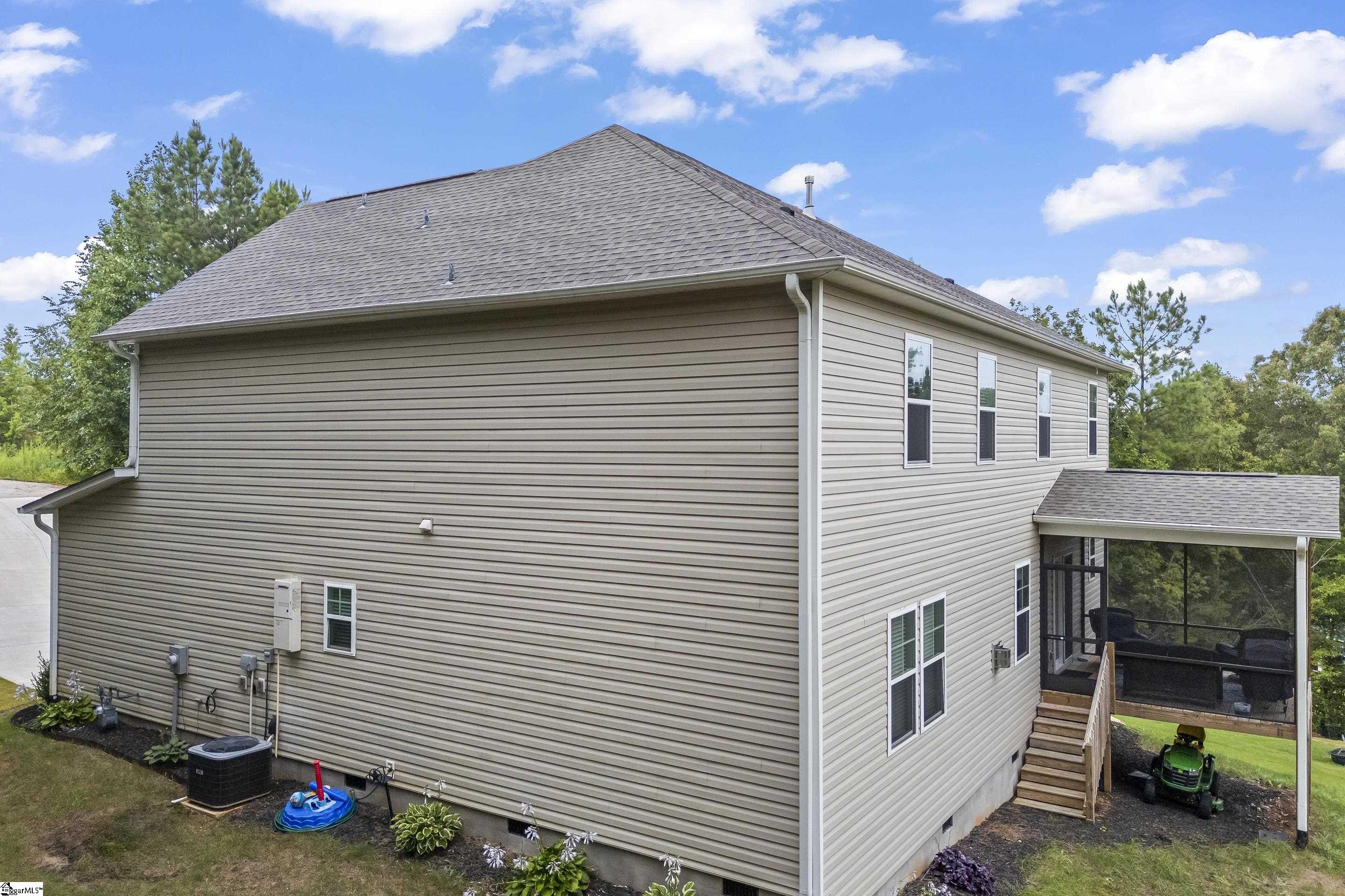 707 Comet View Court Westminster, SC 29693
