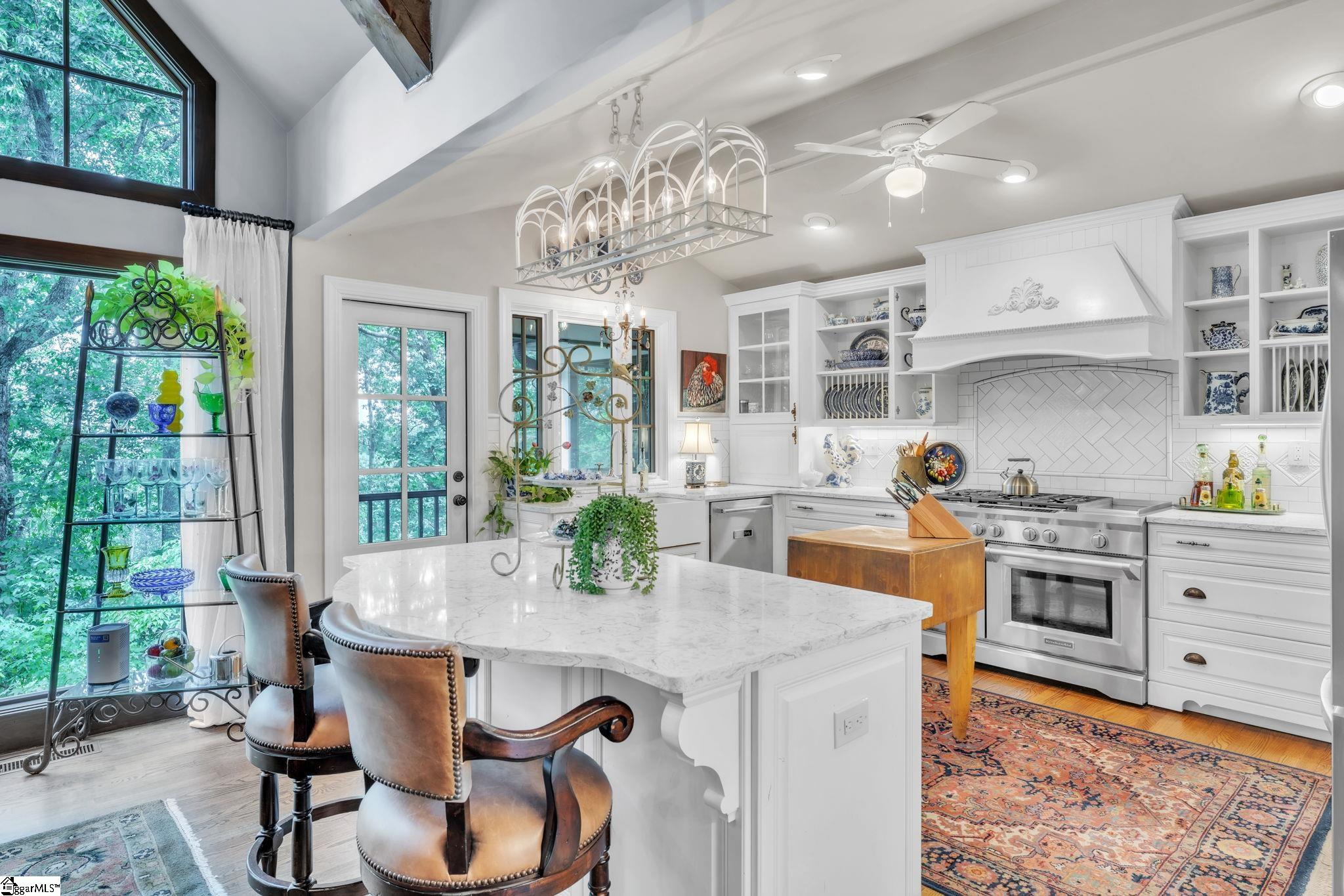 100 Woodhaven Drive Greenville, SC 29609