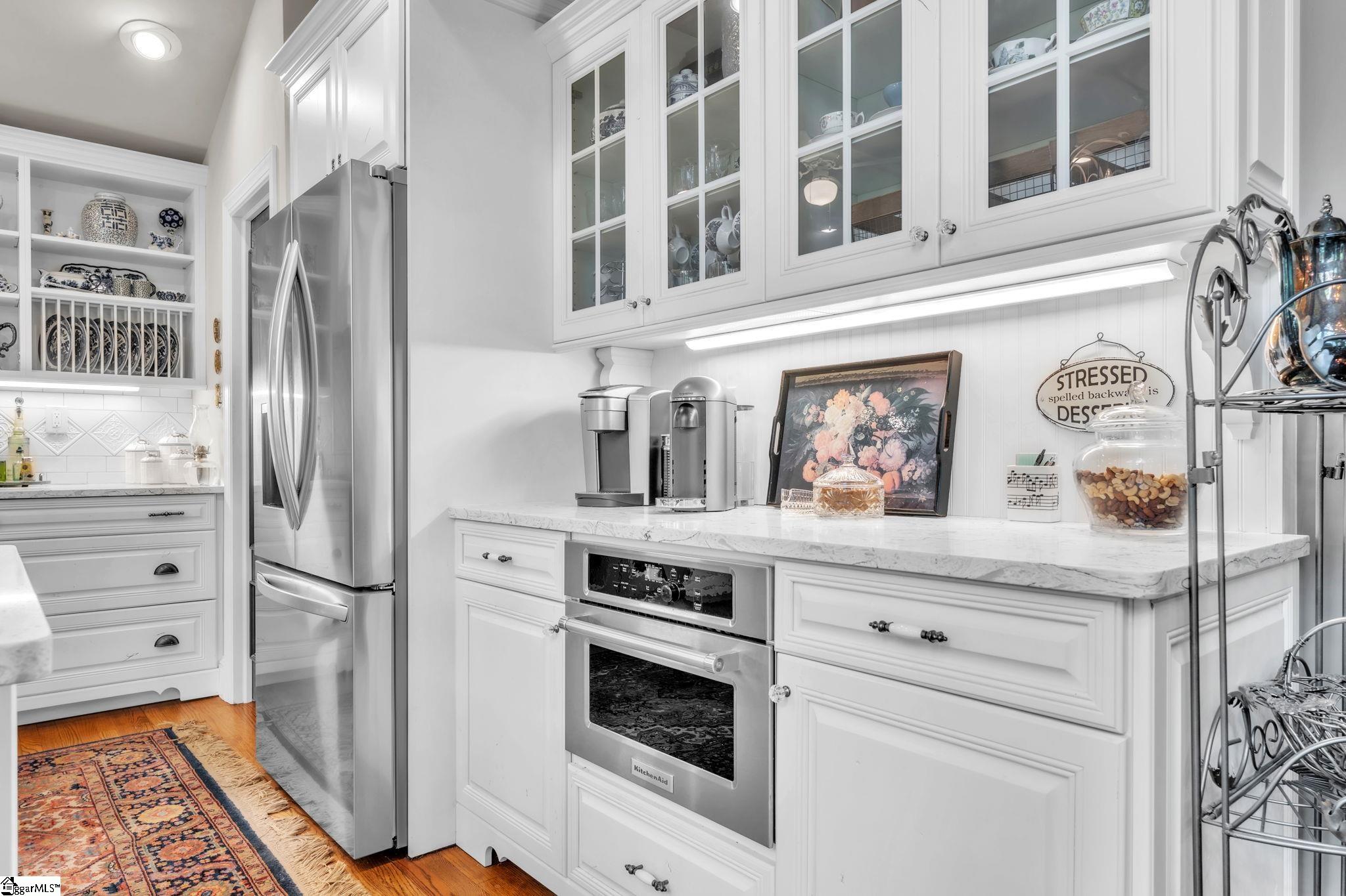 100 Woodhaven Drive Greenville, SC 29609