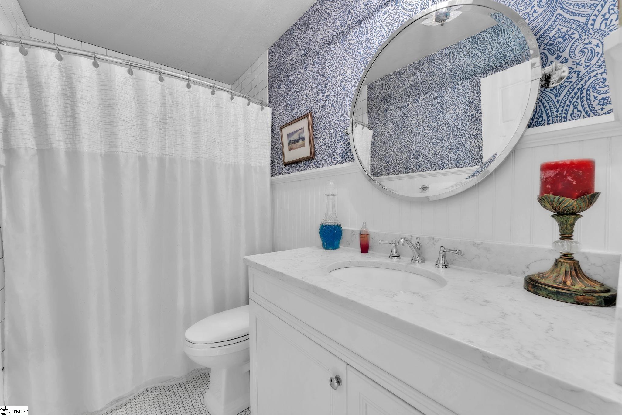 100 Woodhaven Drive Greenville, SC 29609