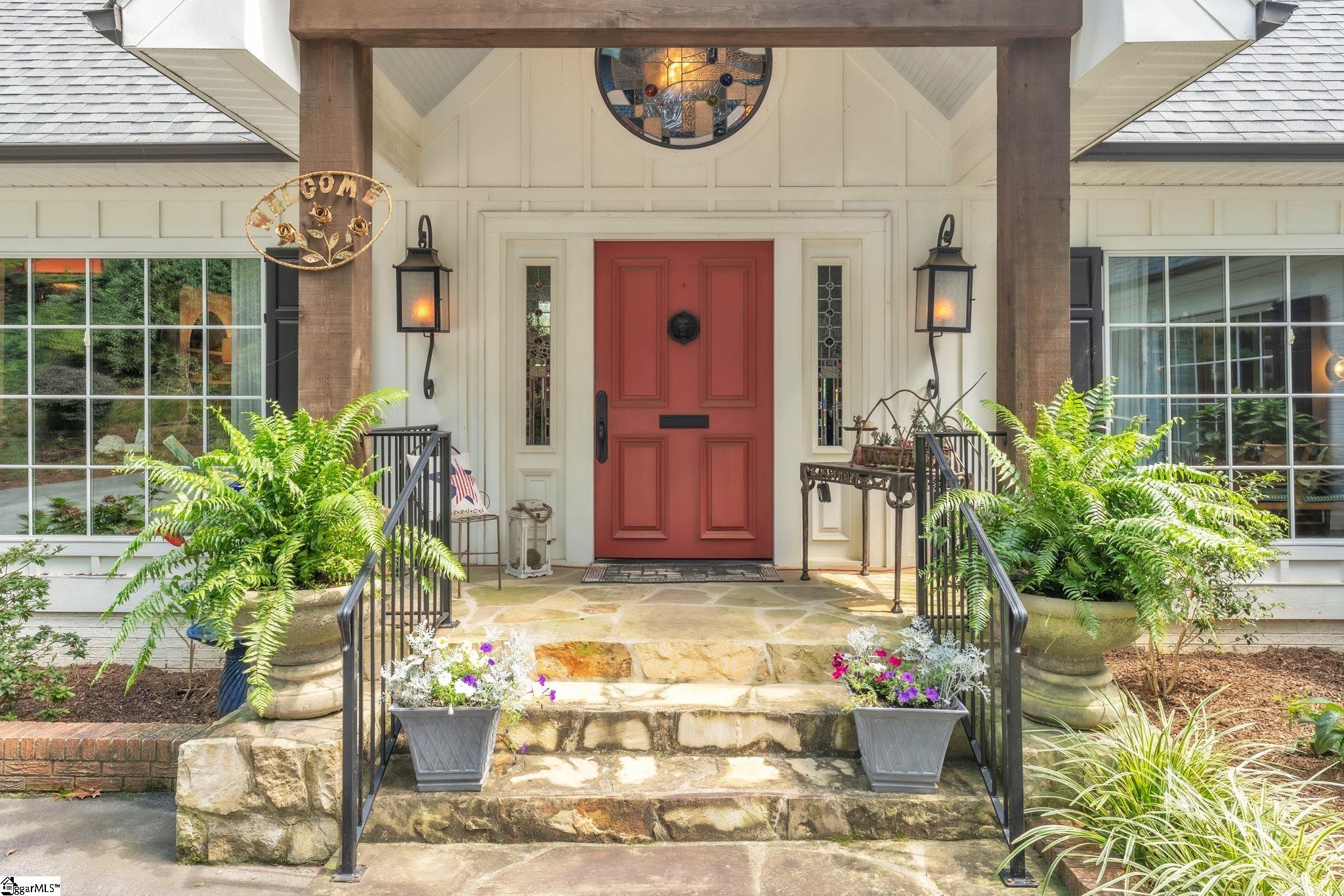 100 Woodhaven Drive Greenville, SC 29609