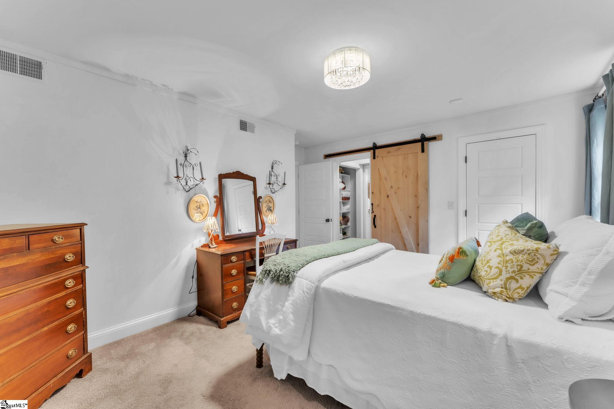 100 Woodhaven Drive Greenville, SC 29609