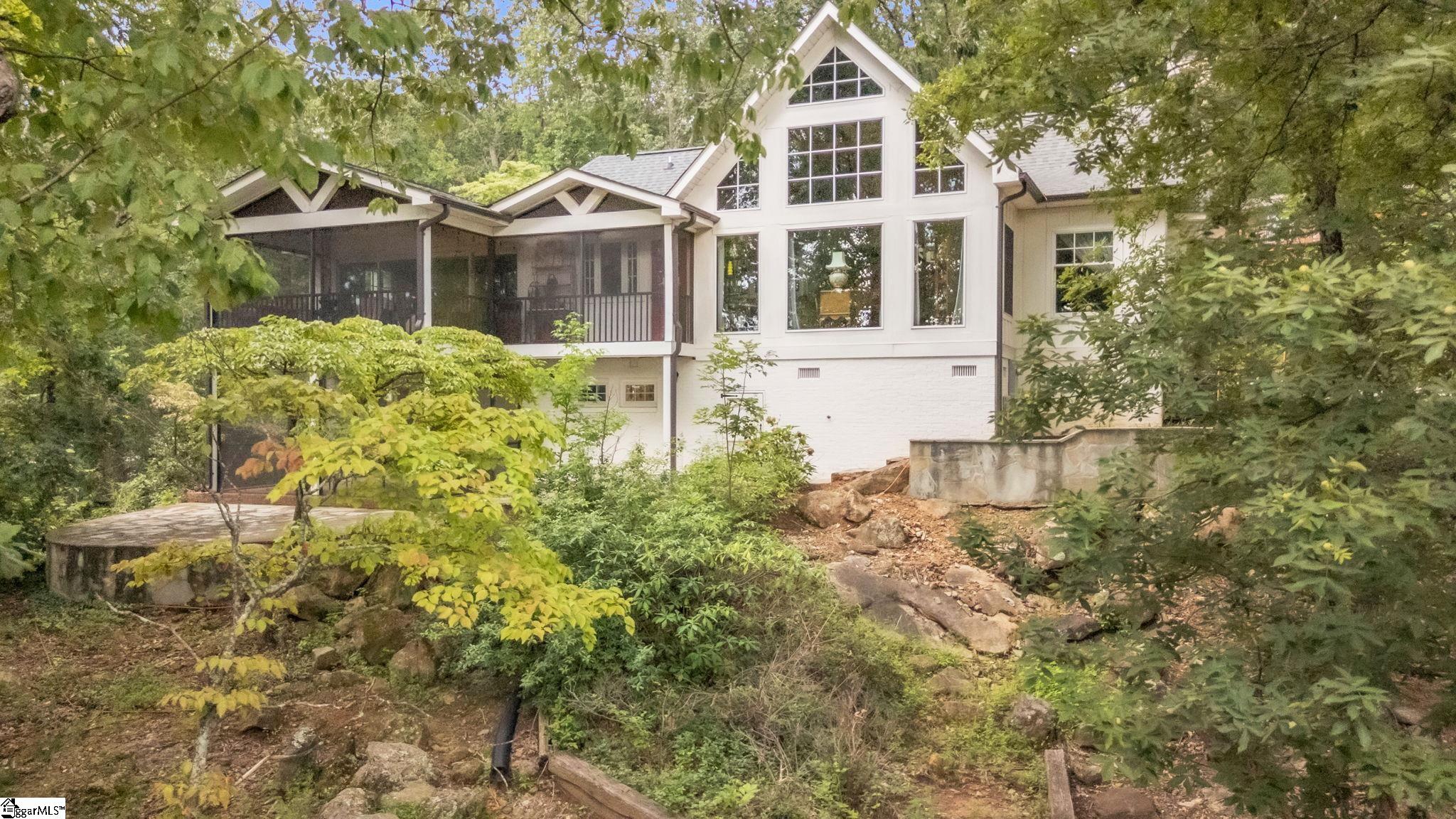 100 Woodhaven Drive Greenville, SC 29609