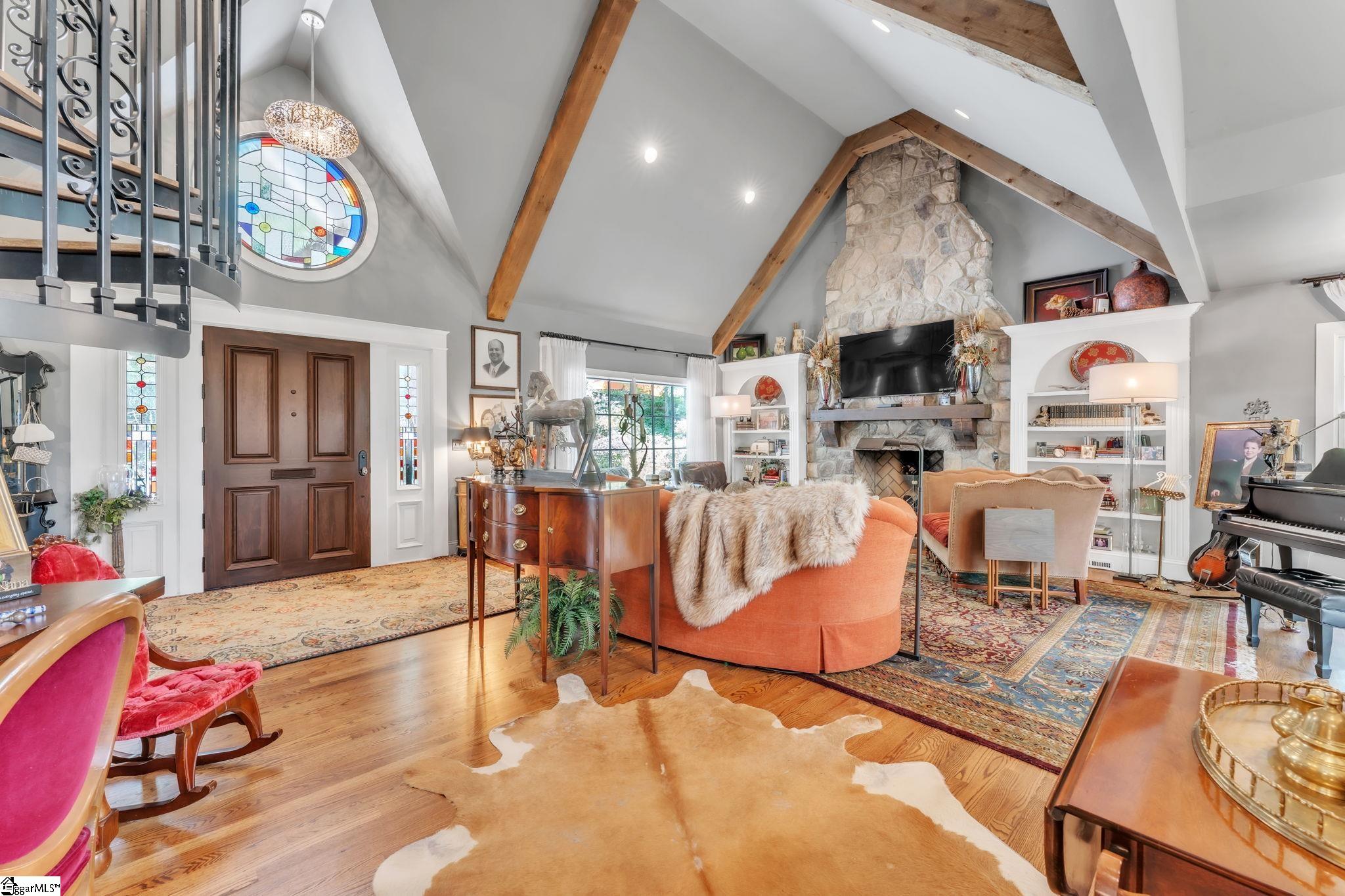 100 Woodhaven Drive Greenville, SC 29609